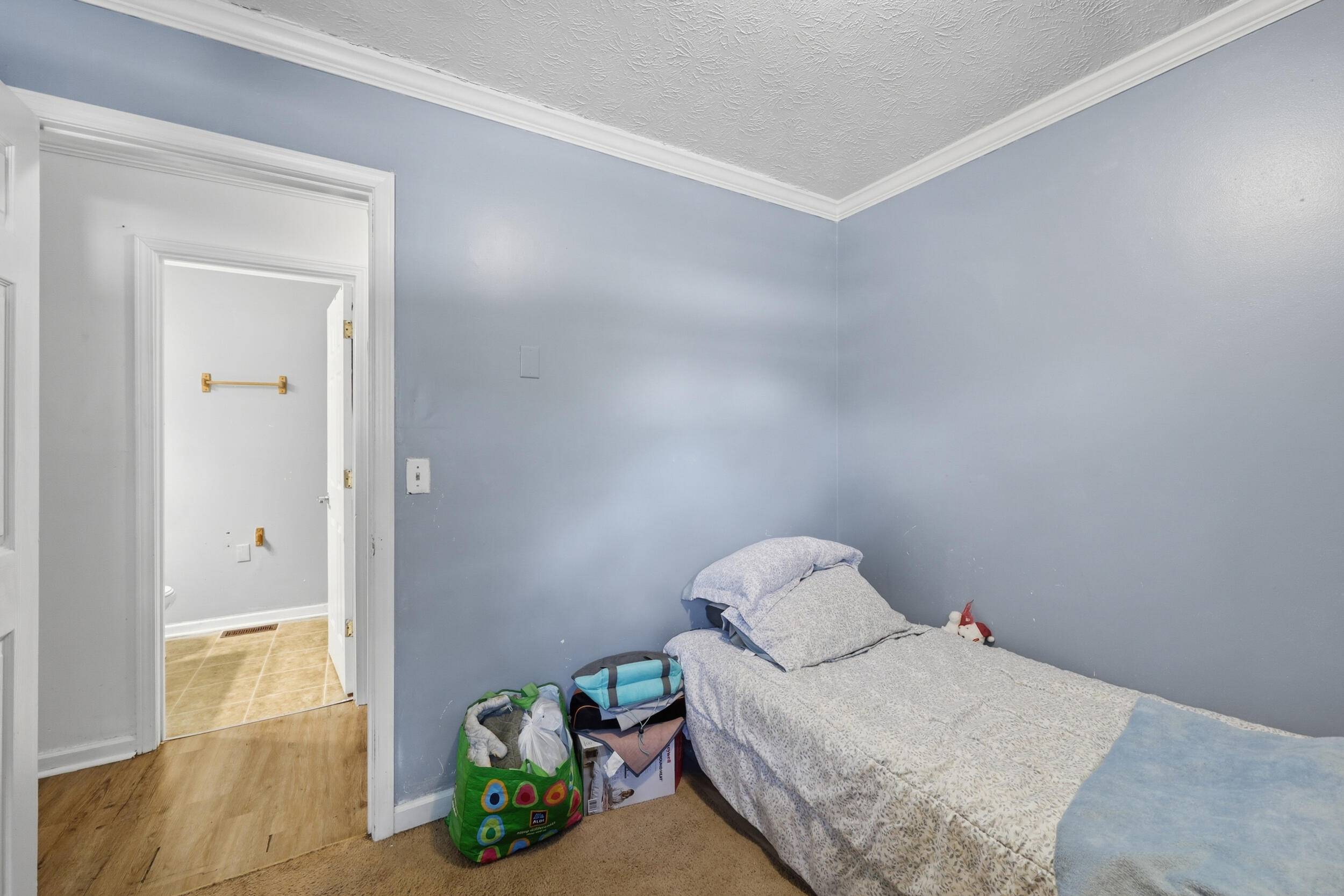 627 Wagonwheel Road Property Photo 13