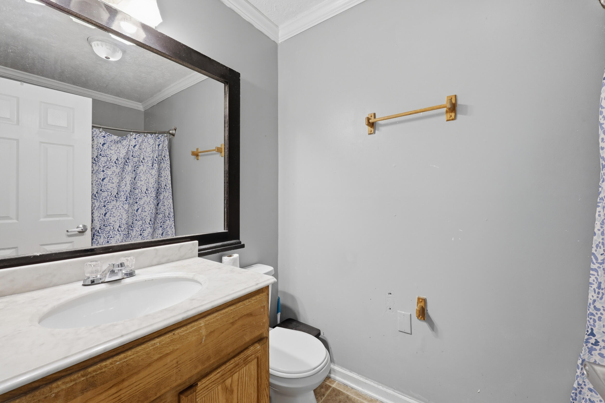 627 Wagonwheel Road Property Photo 14