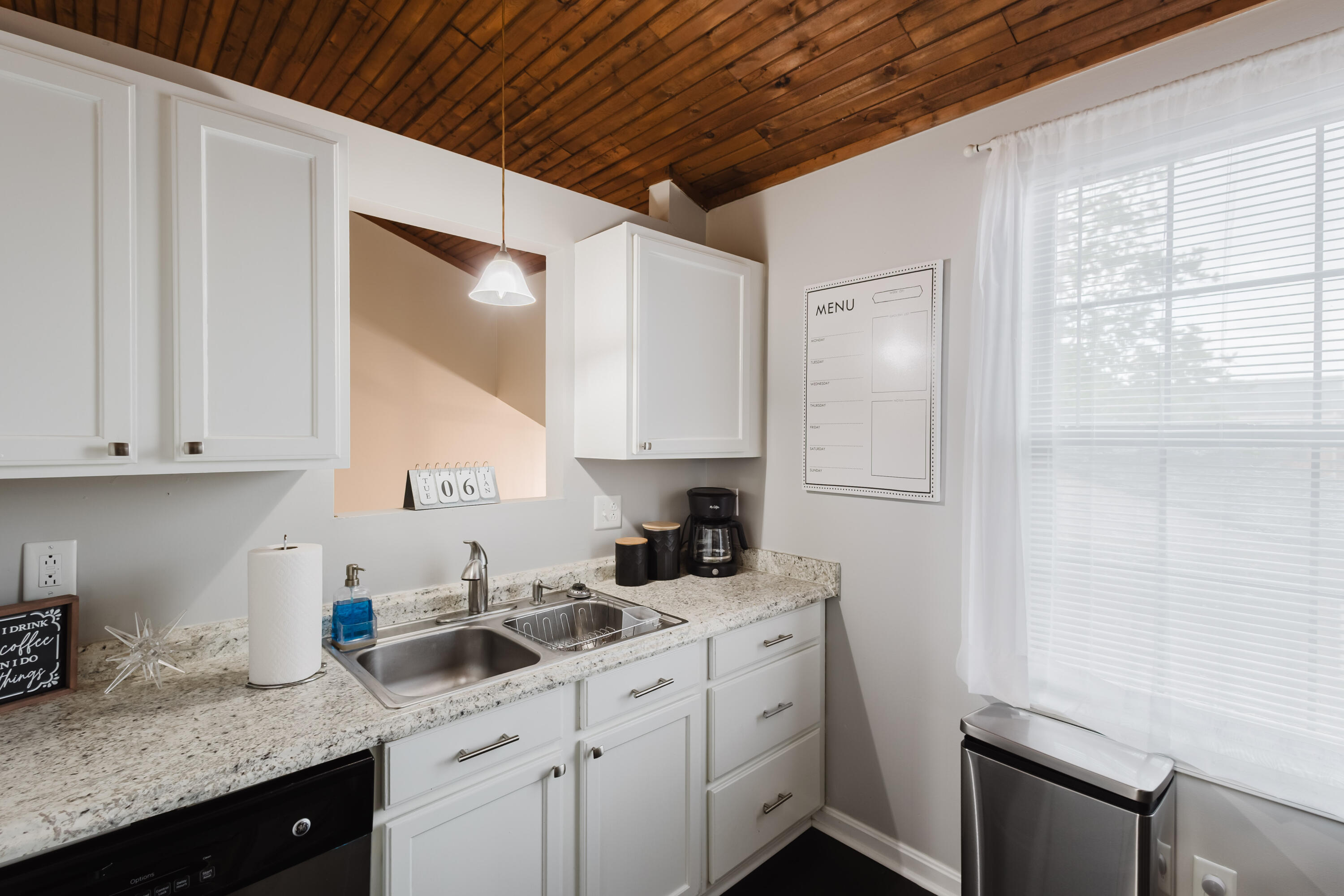 3613 Squires Woods Way Property Photo 14