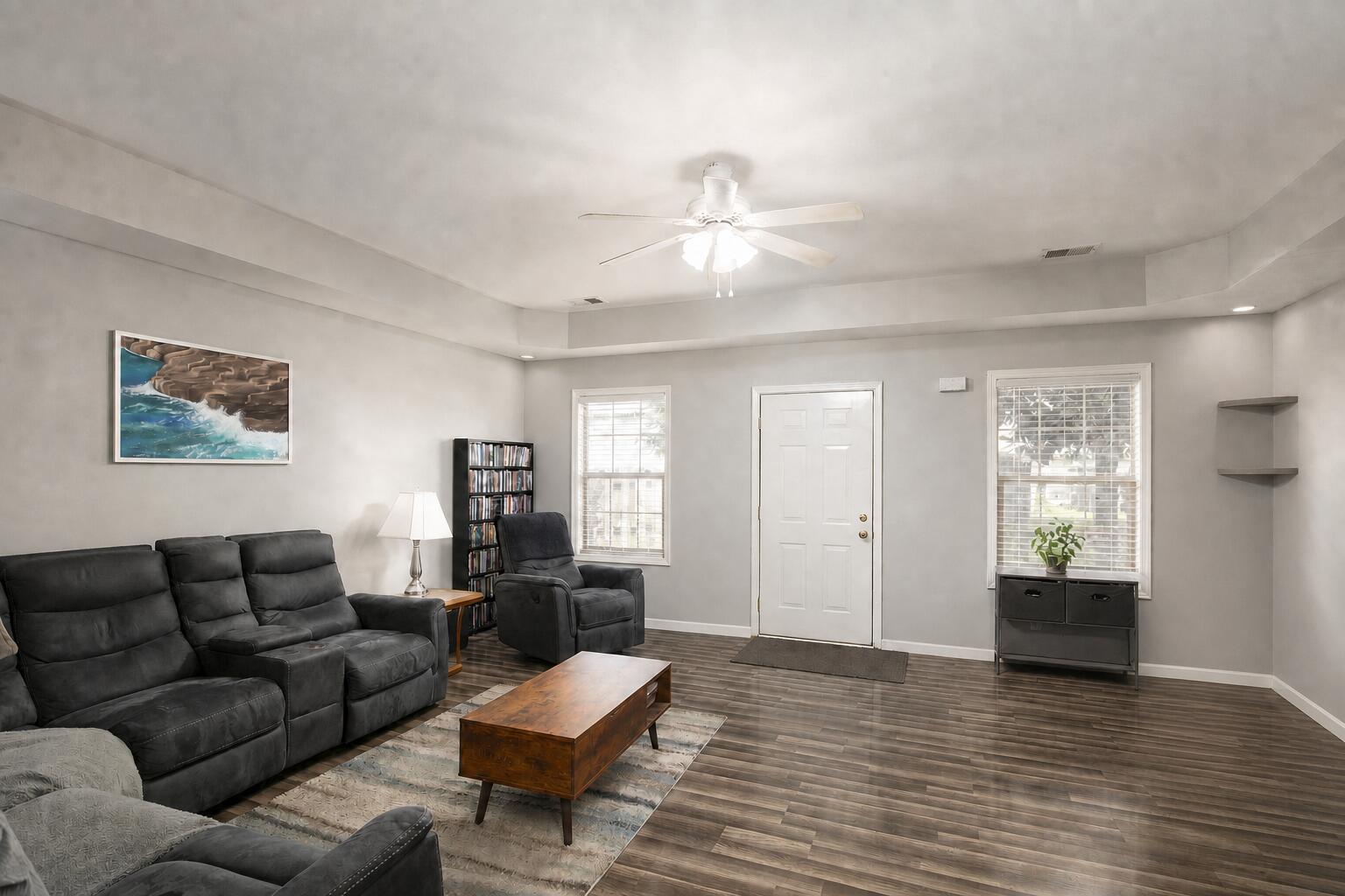 1123 Oatlands Park Property Photo 3