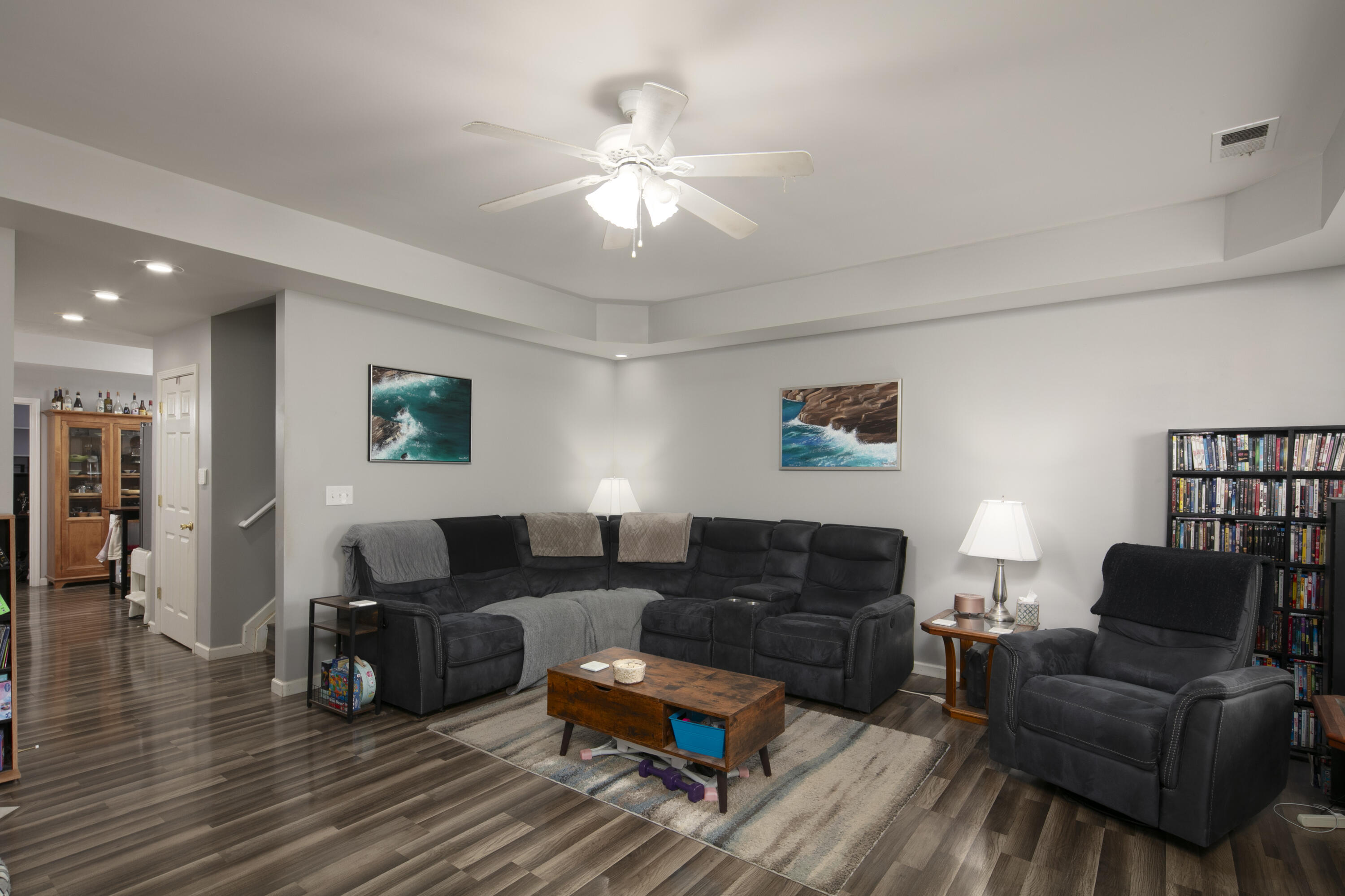 1123 Oatlands Park Property Photo 6