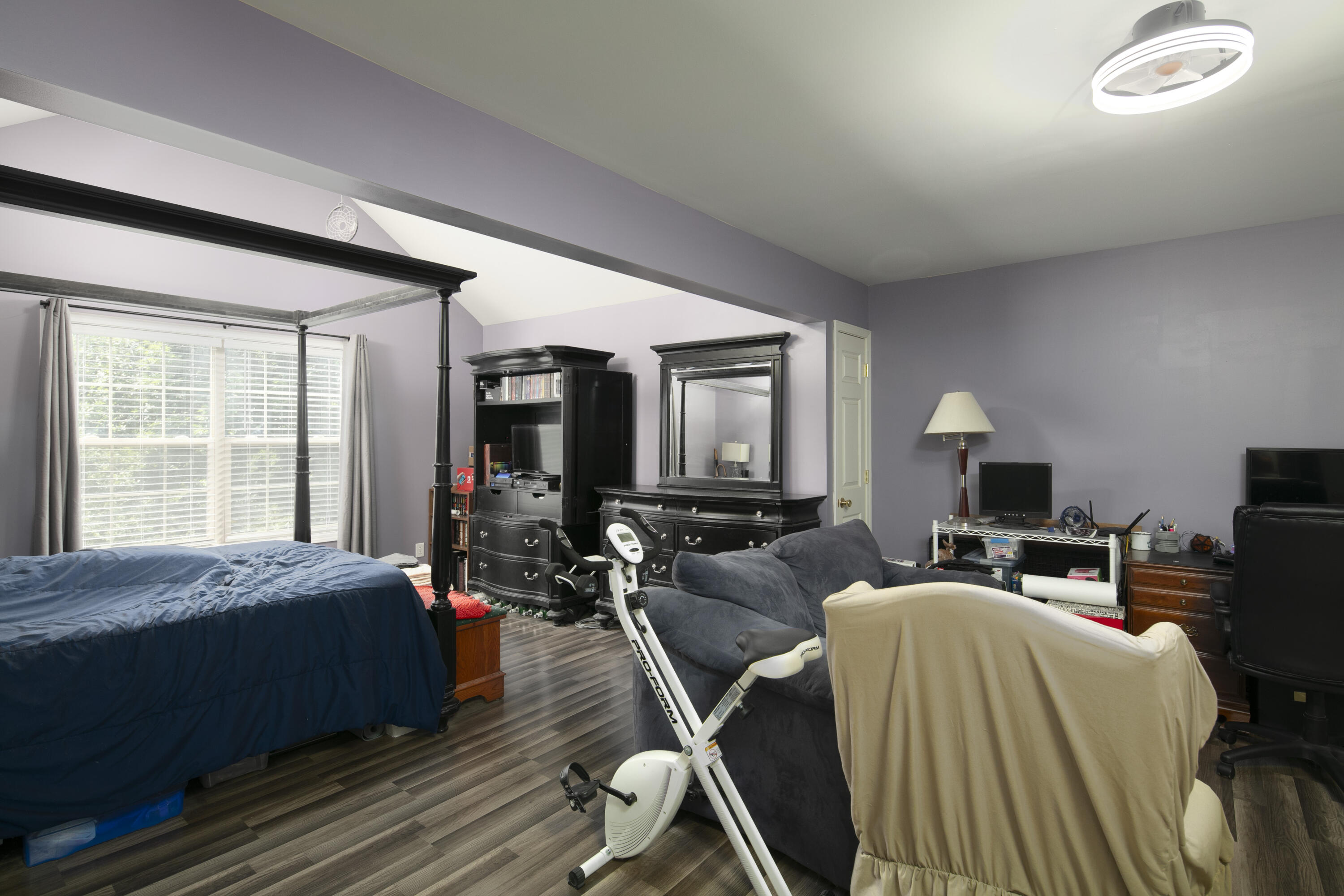 1123 Oatlands Park Property Photo 16