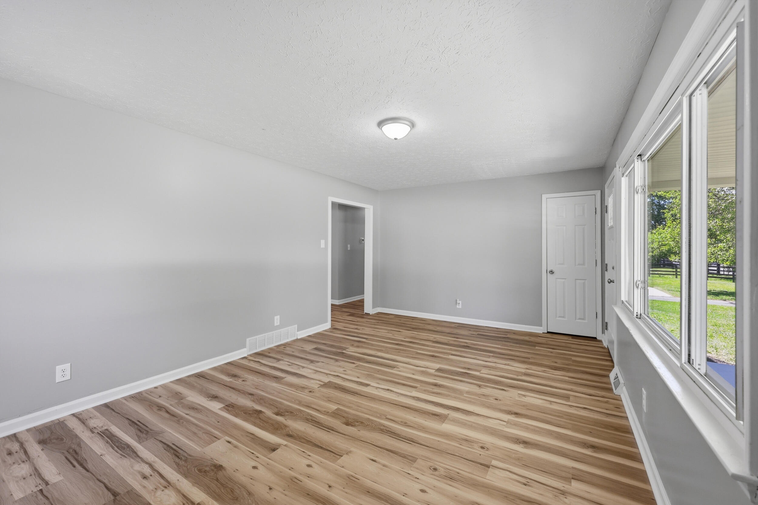 149 Joy Street Property Photo 7