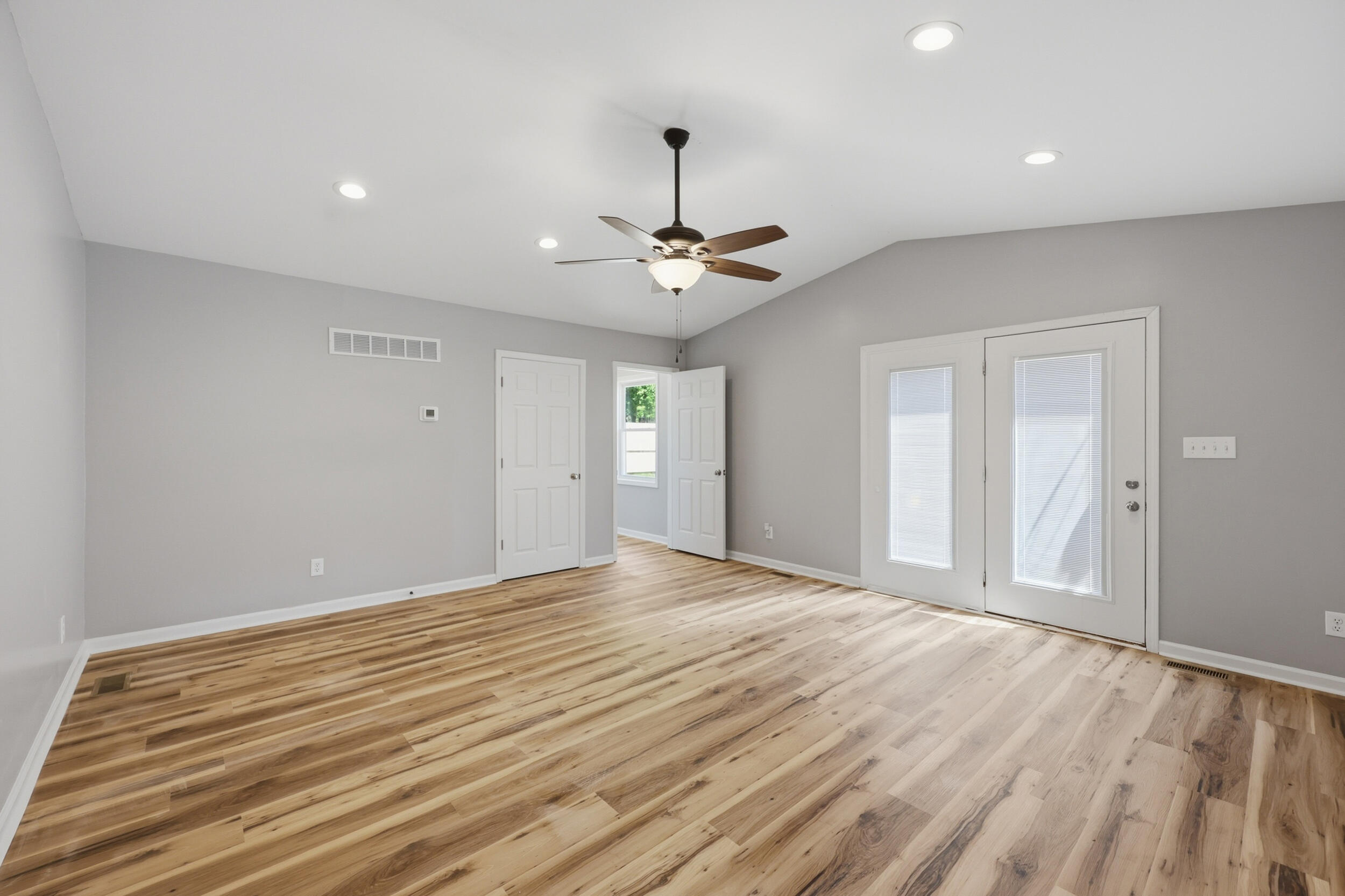 149 Joy Street Property Photo 20