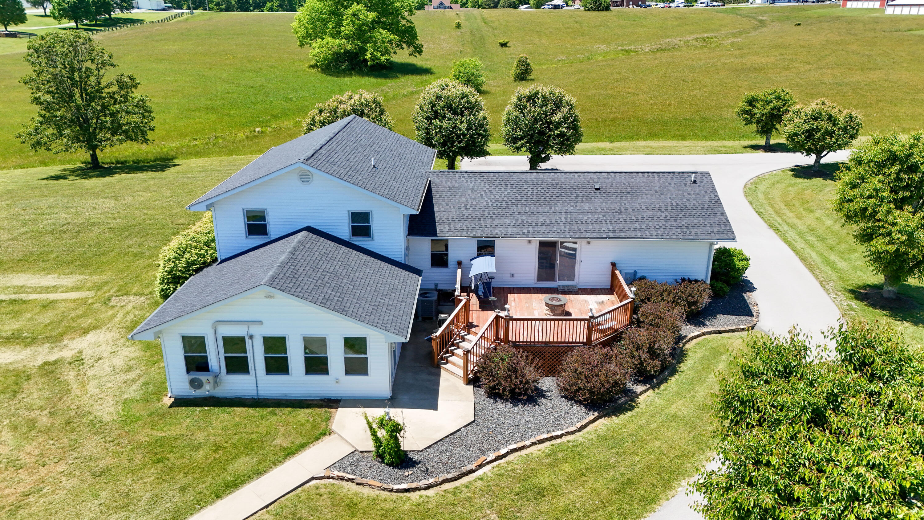 250 Peters Road Property Photo 41