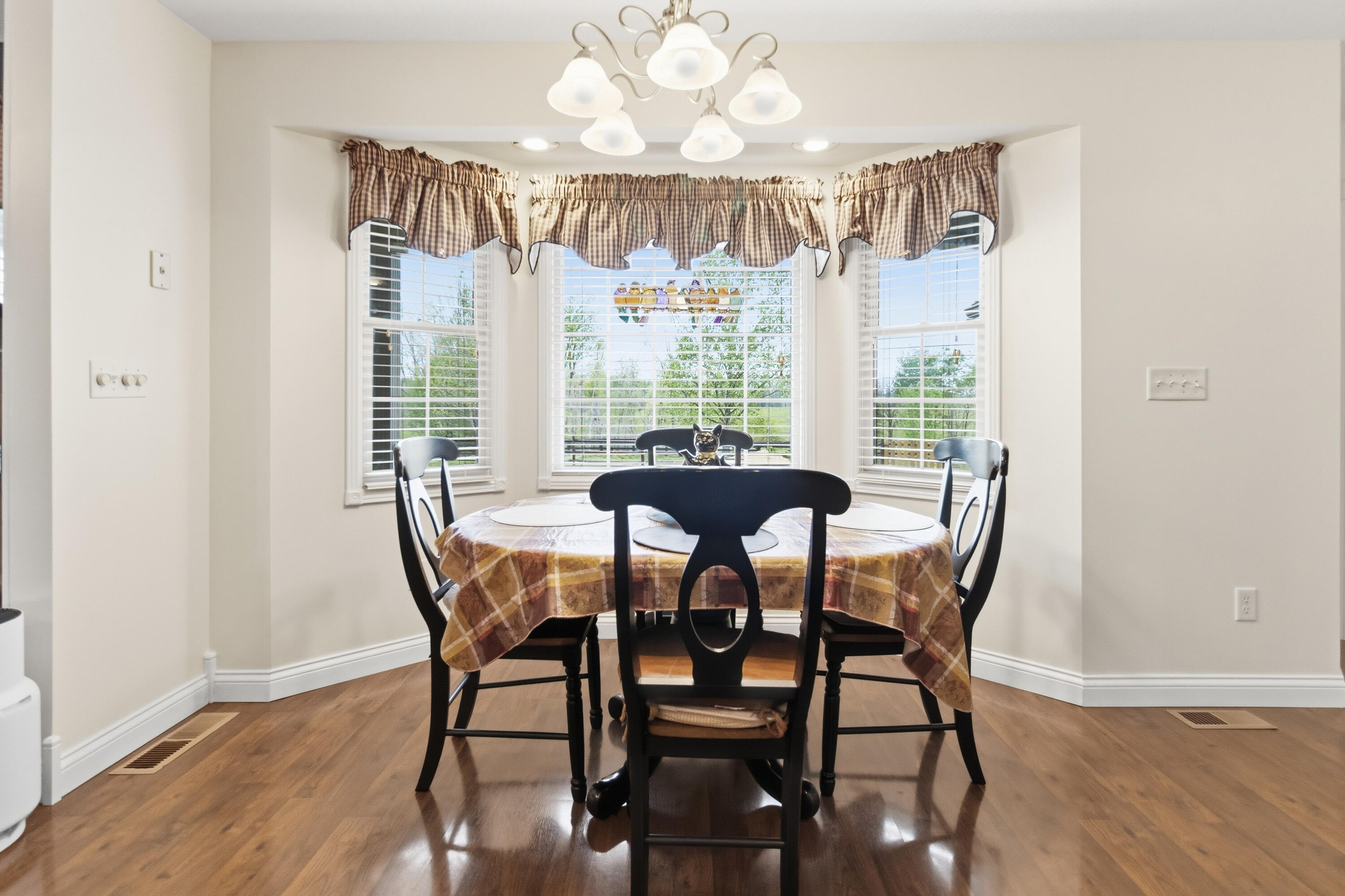90 Denson Road Property Photo 14
