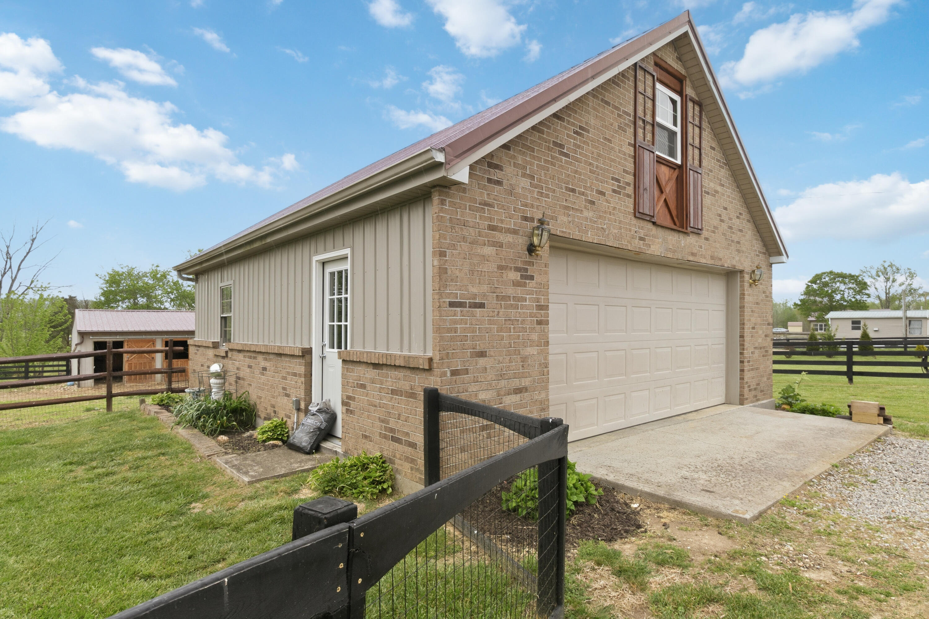 90 Denson Road Property Photo 43