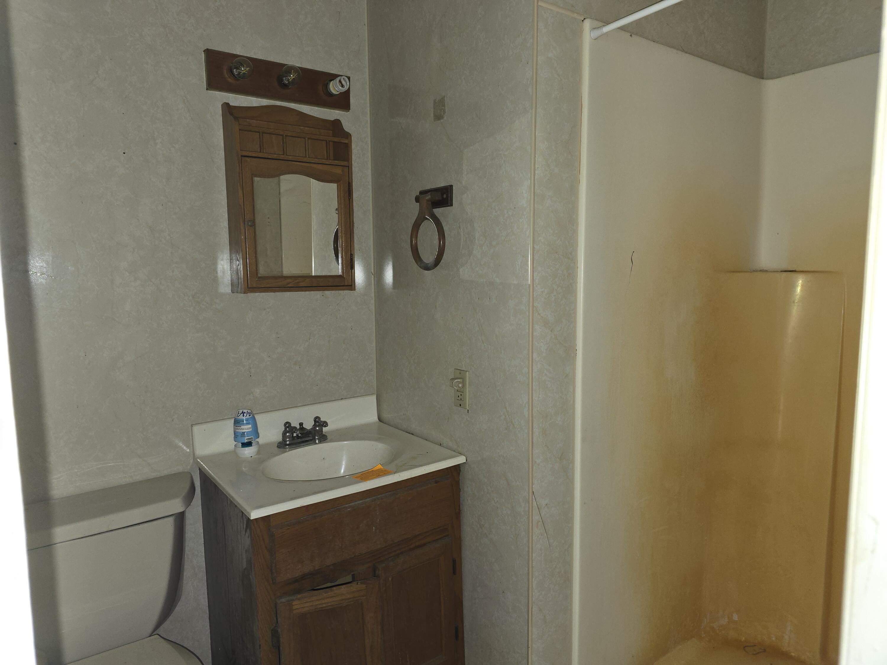 9529 Highway 92 Property Photo 5