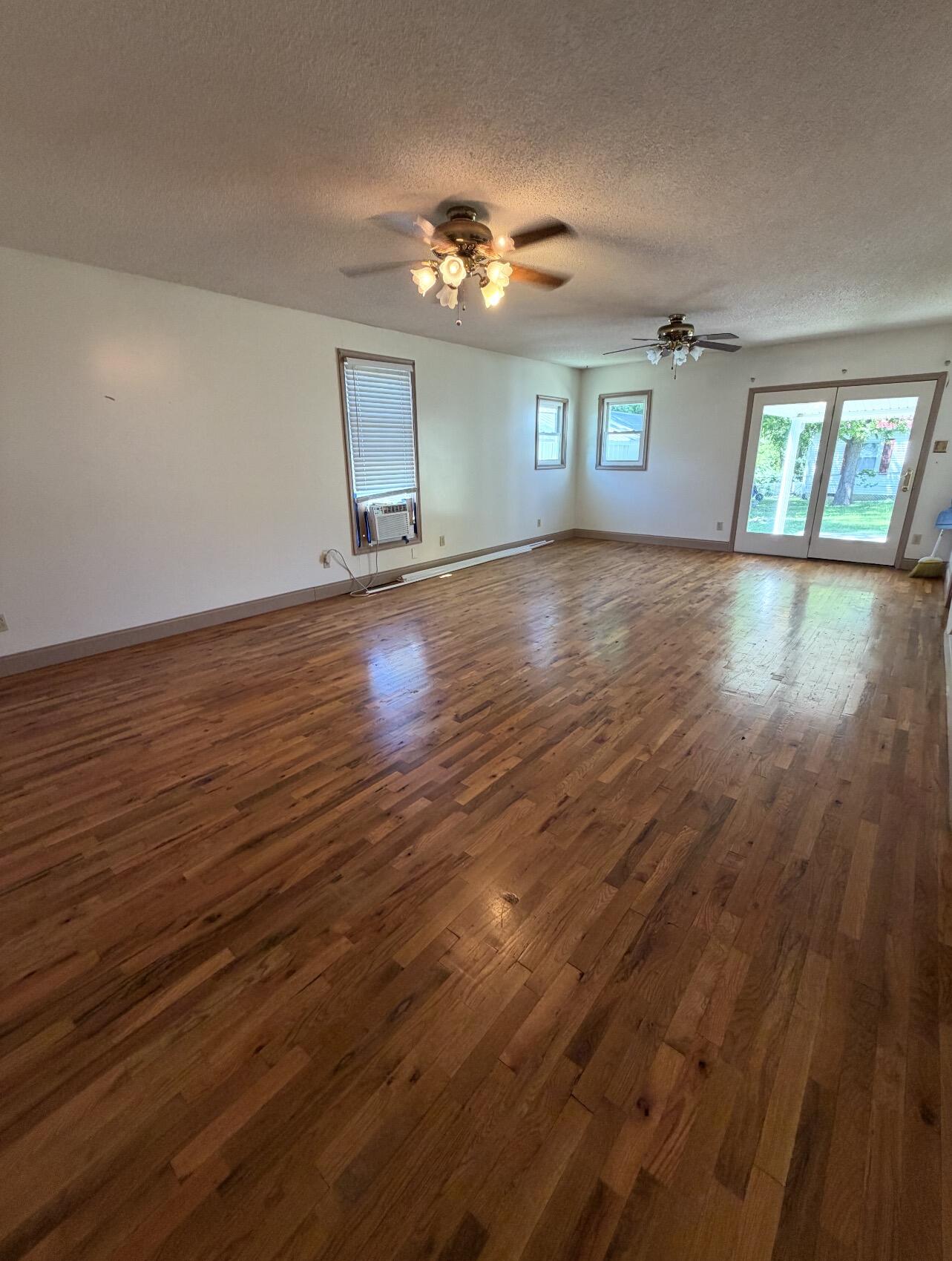330 Sycamore Street Property Photo 11