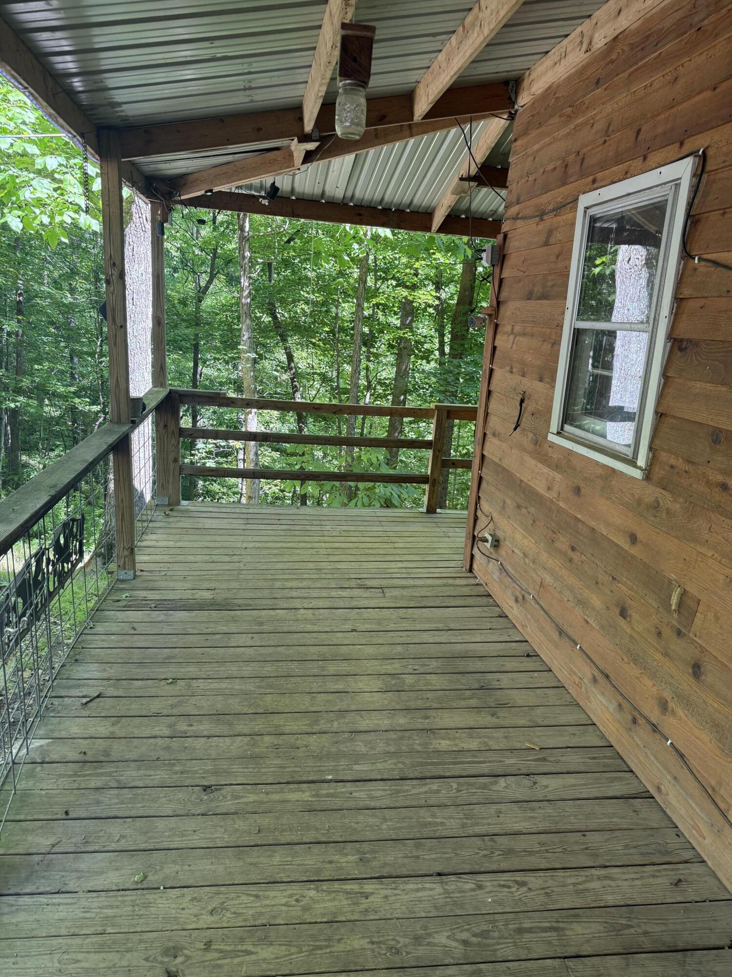 299 Igo Road Property Photo 5