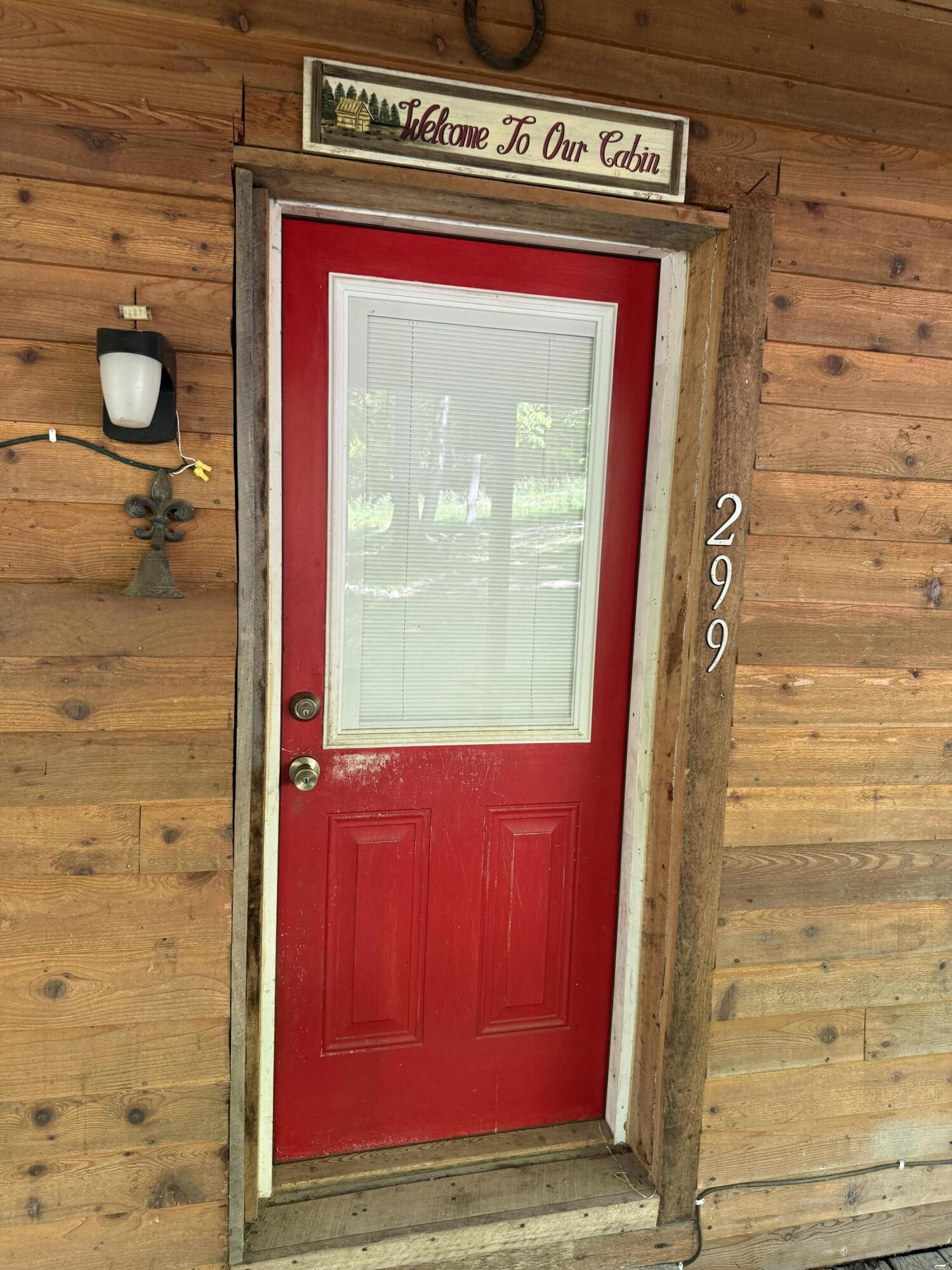 299 Igo Road Property Photo 7