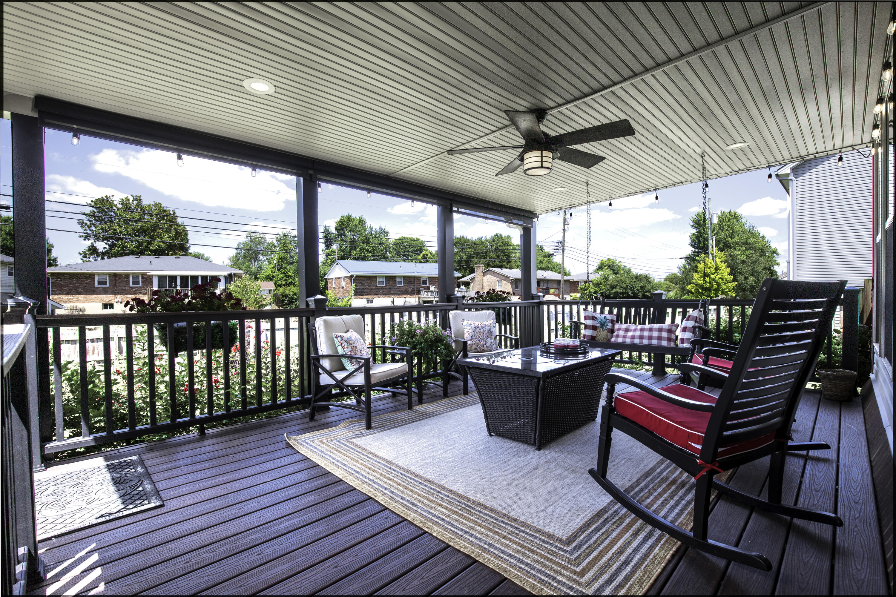 393 Gleneagles Way Property Photo 32