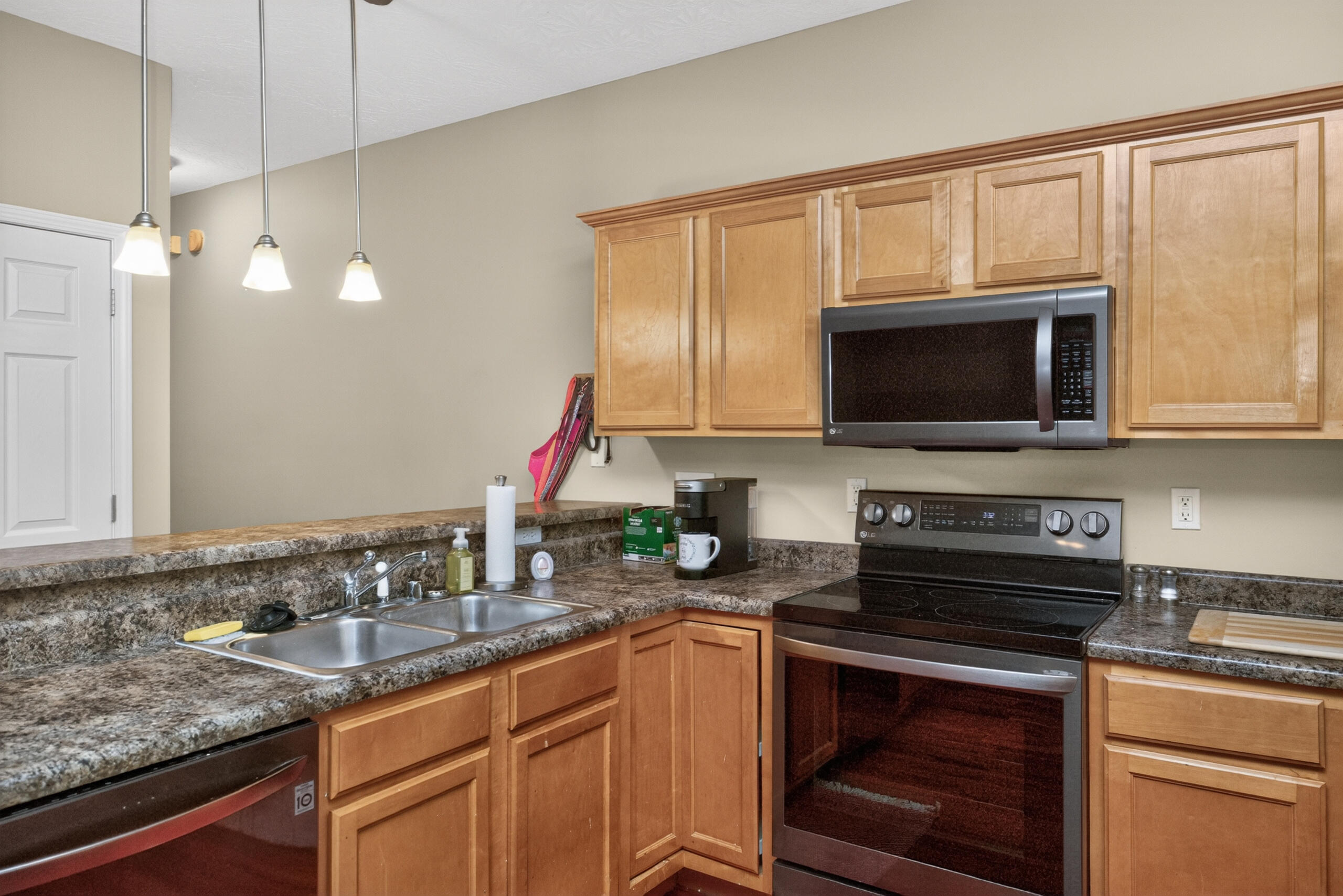 3109 Glengarth Park Property Photo 8