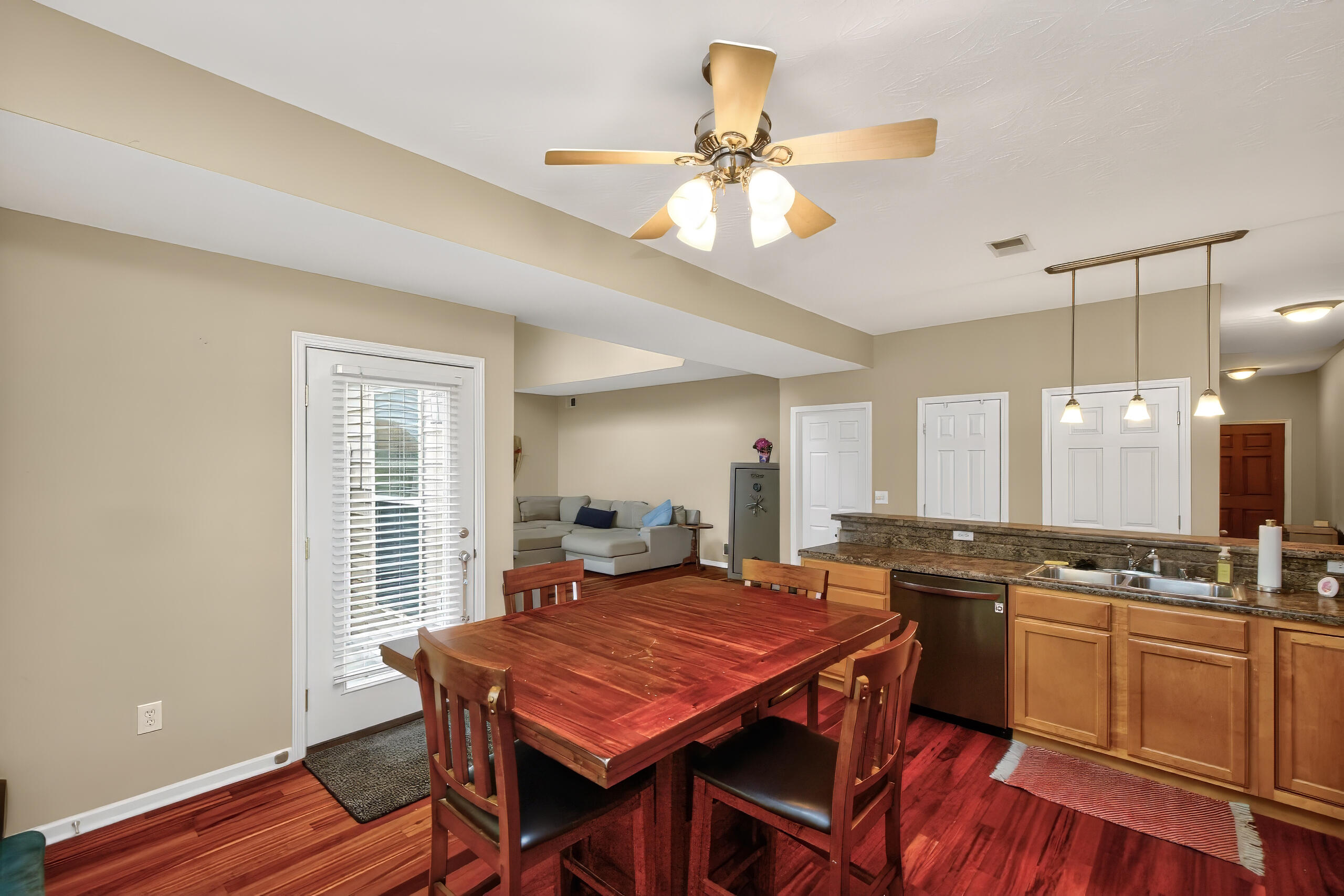3109 Glengarth Park Property Photo 10