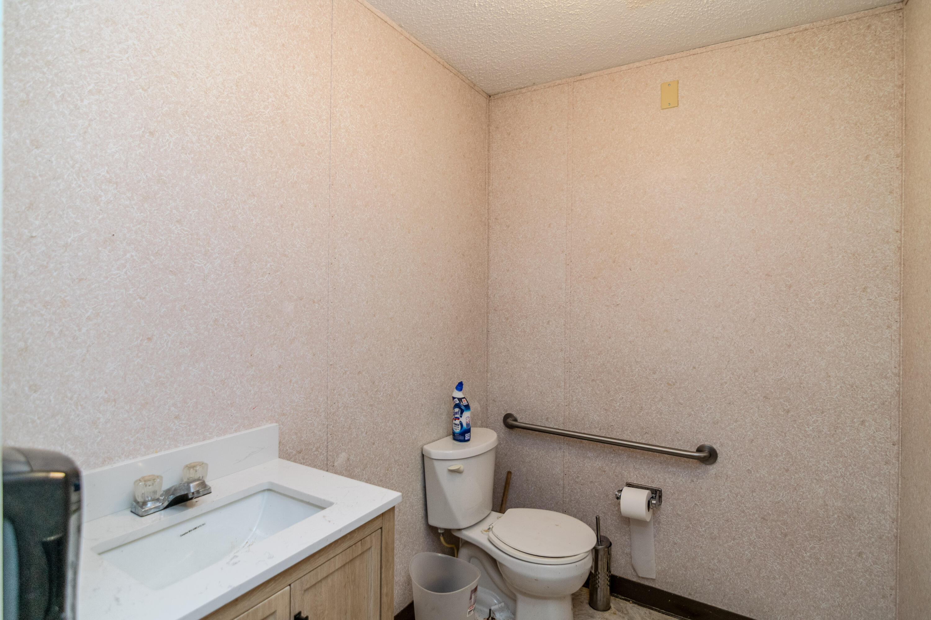 424 Powers Road Property Photo 6