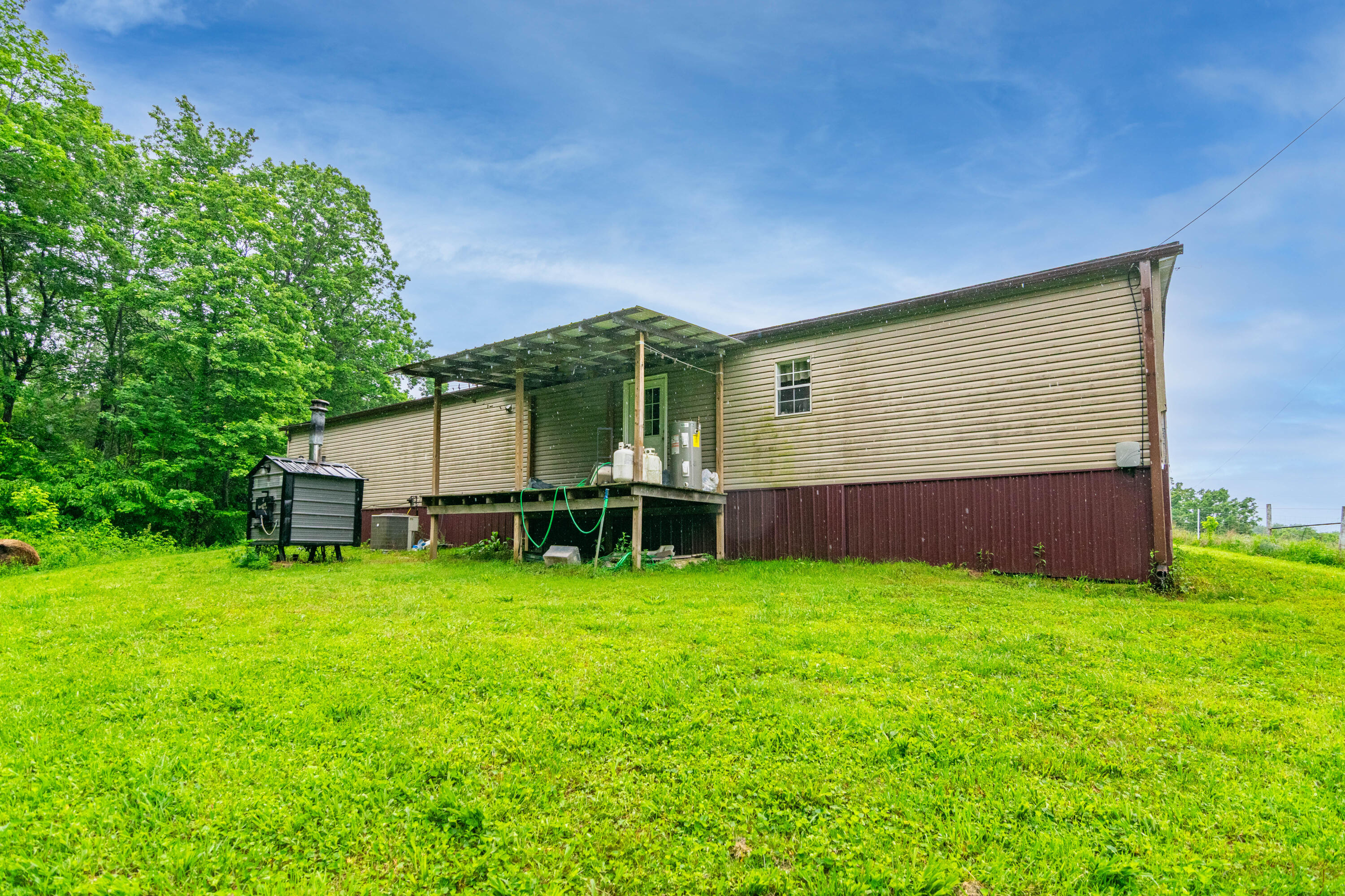 424 Powers Road Property Photo 14