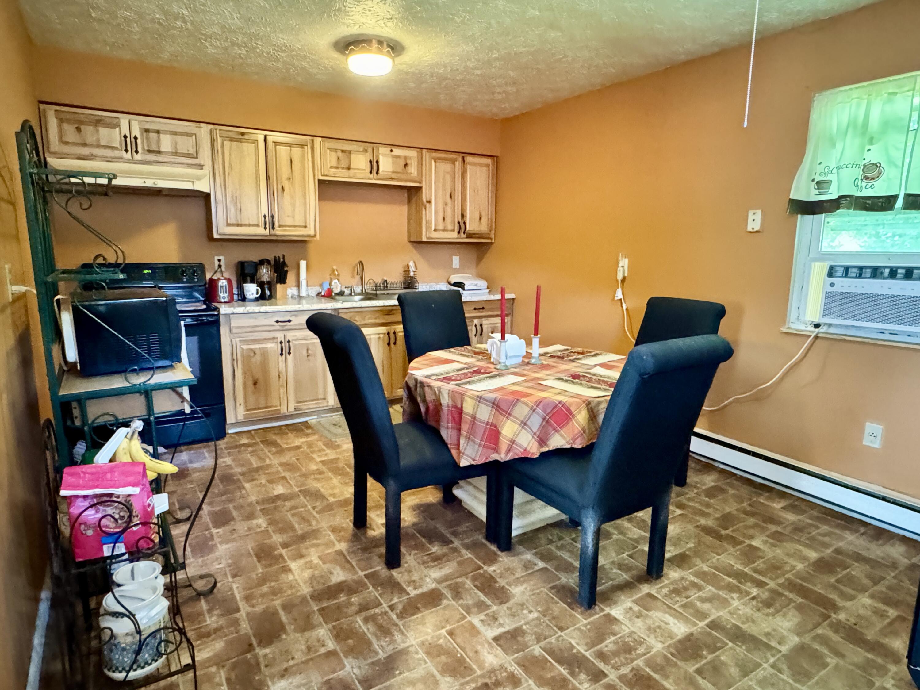 809 Boone Place Property Photo 7