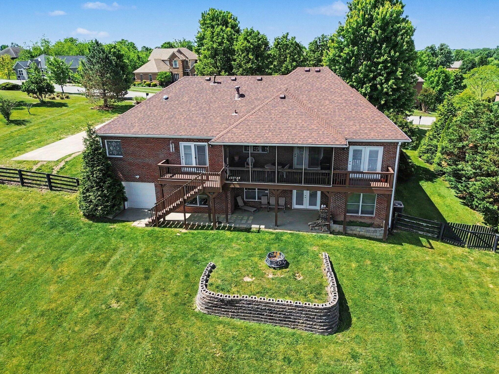 1004 Cherry Court Property Photo 37