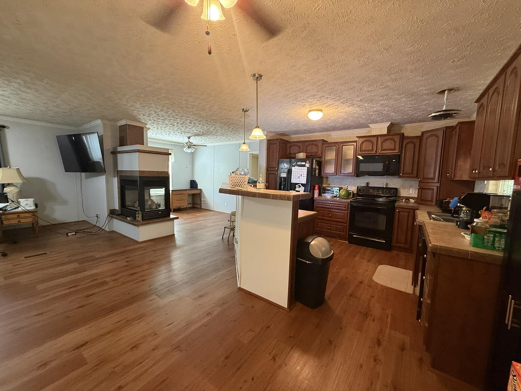 266 Carmel Lane Property Photo 24