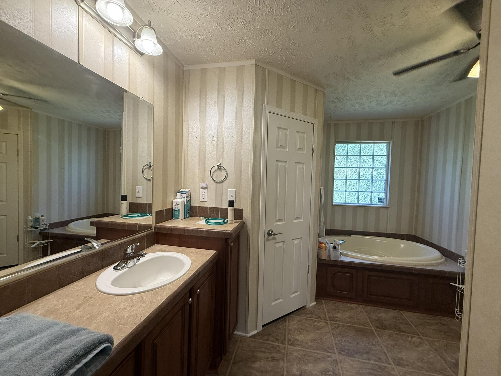 266 Carmel Lane Property Photo 33