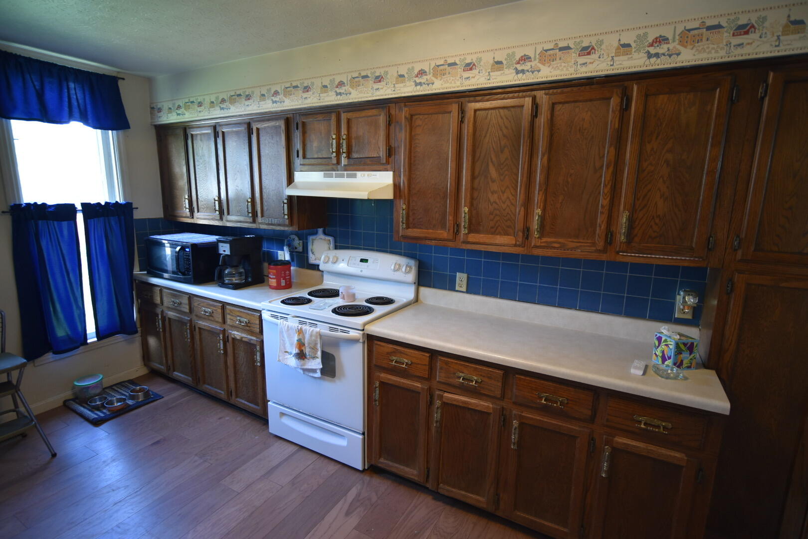 736 E Lakeshore Drive Property Photo 30