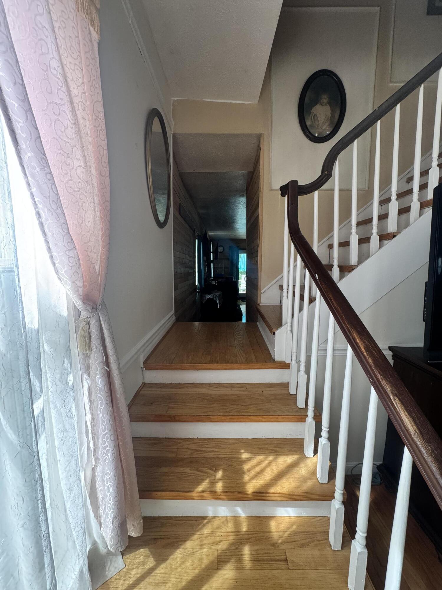 736 E Lakeshore Drive Property Photo 42