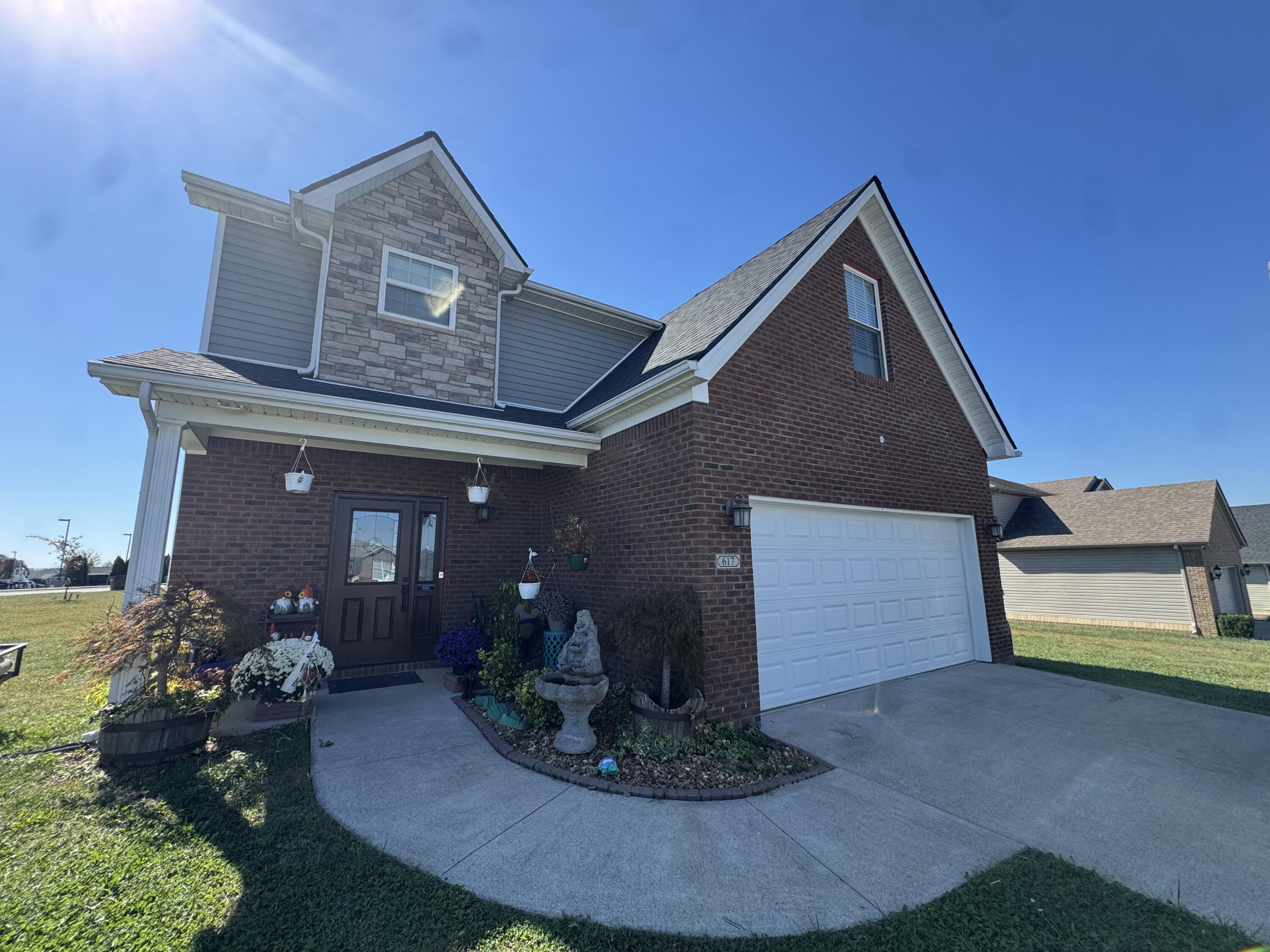 617 Fairfax Lane Property Photo 1