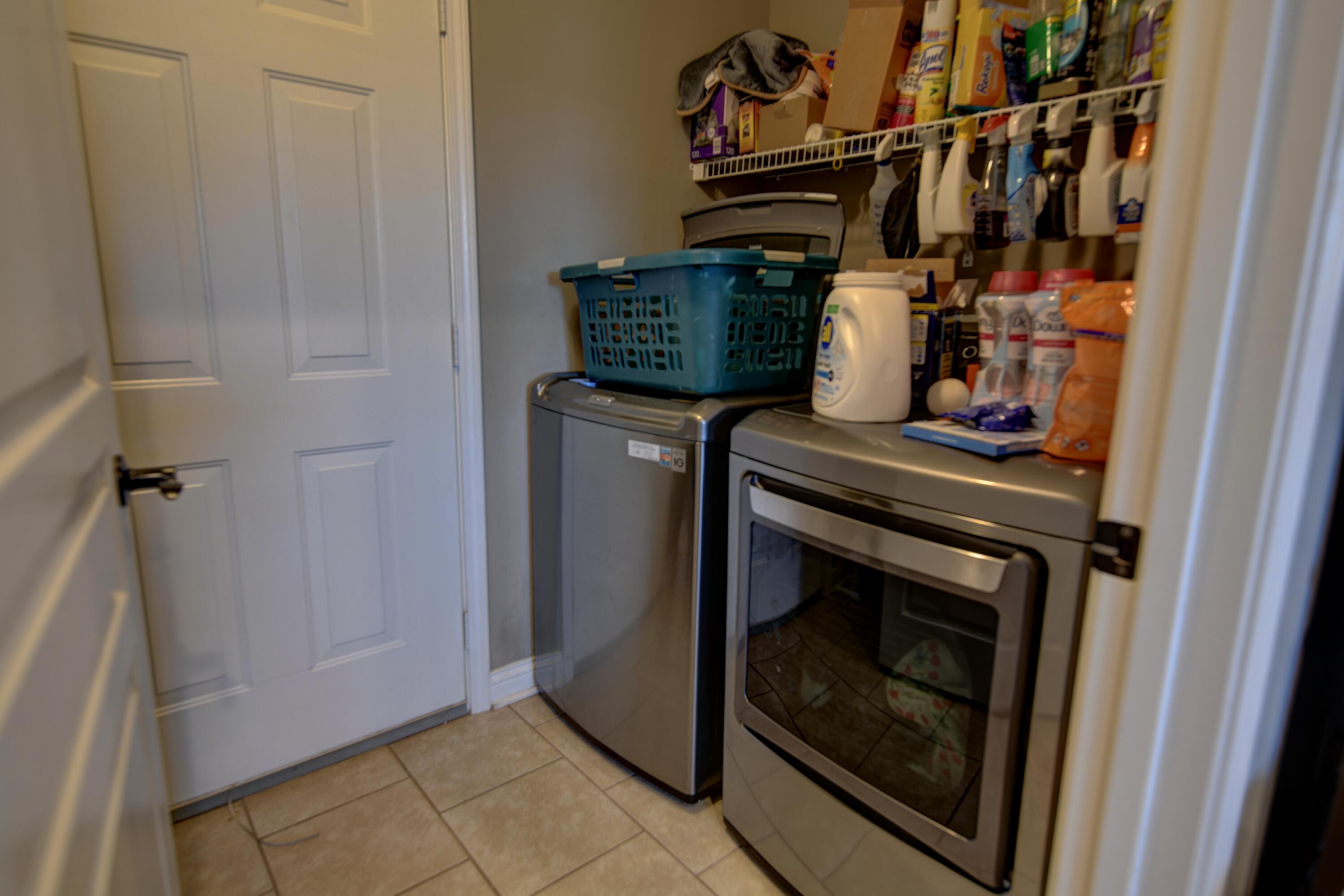 617 Fairfax Lane Property Photo 19