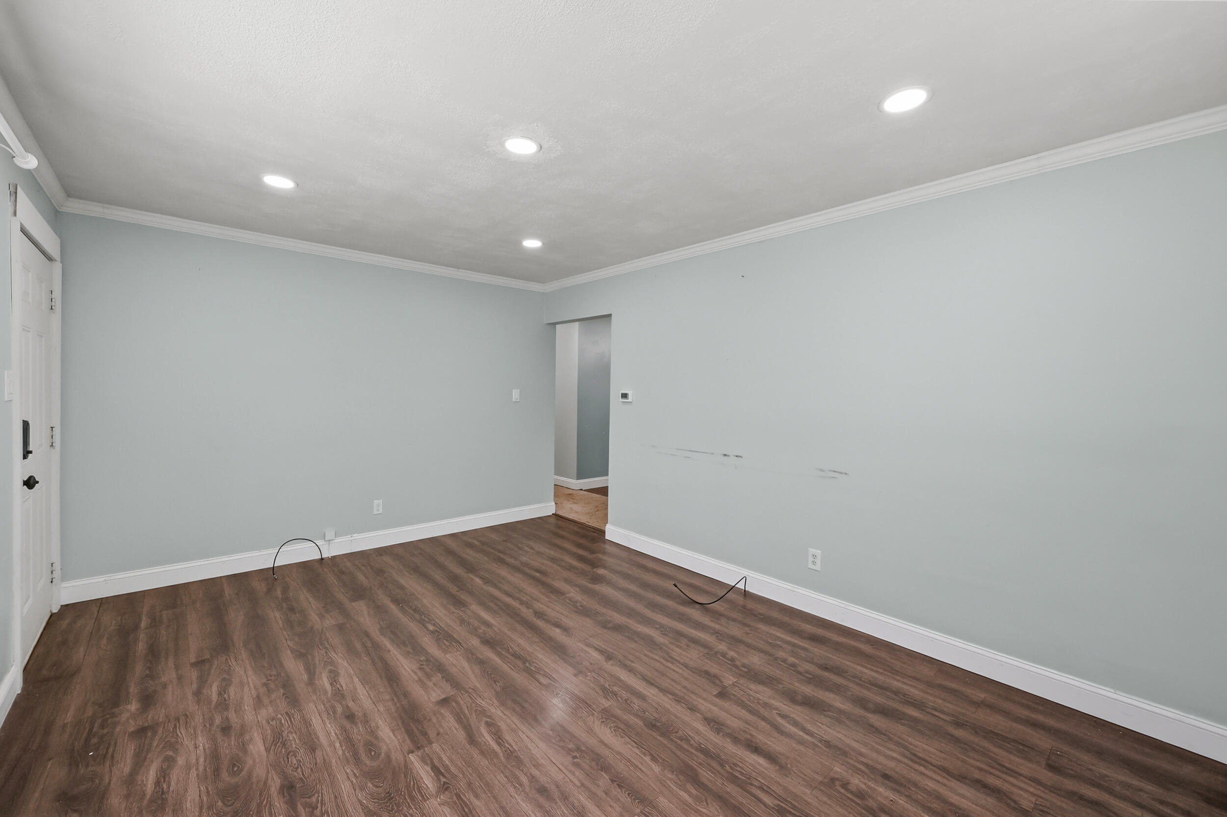 312 Logan Avenue Property Photo 8