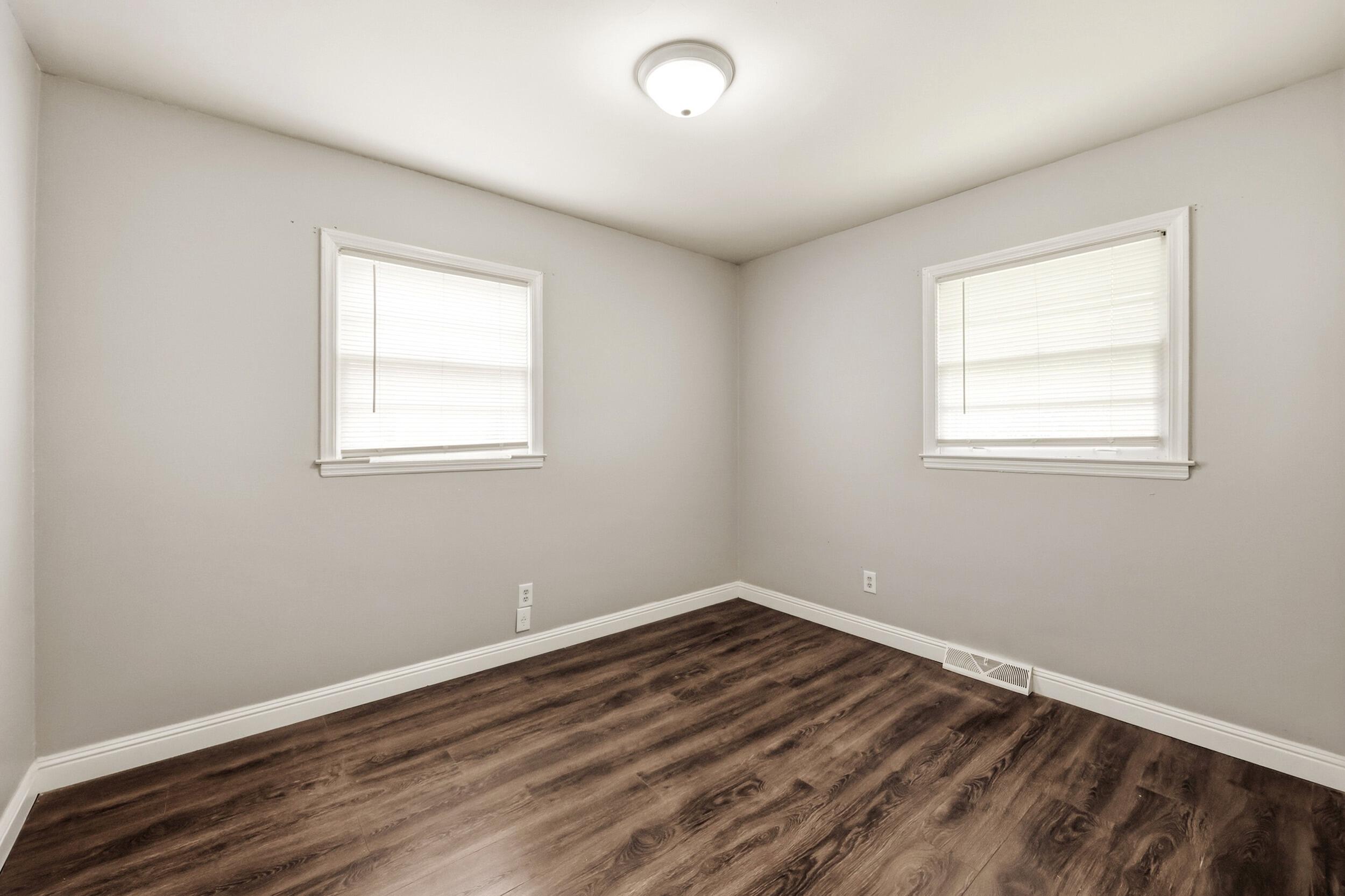 312 Logan Avenue Property Photo 18