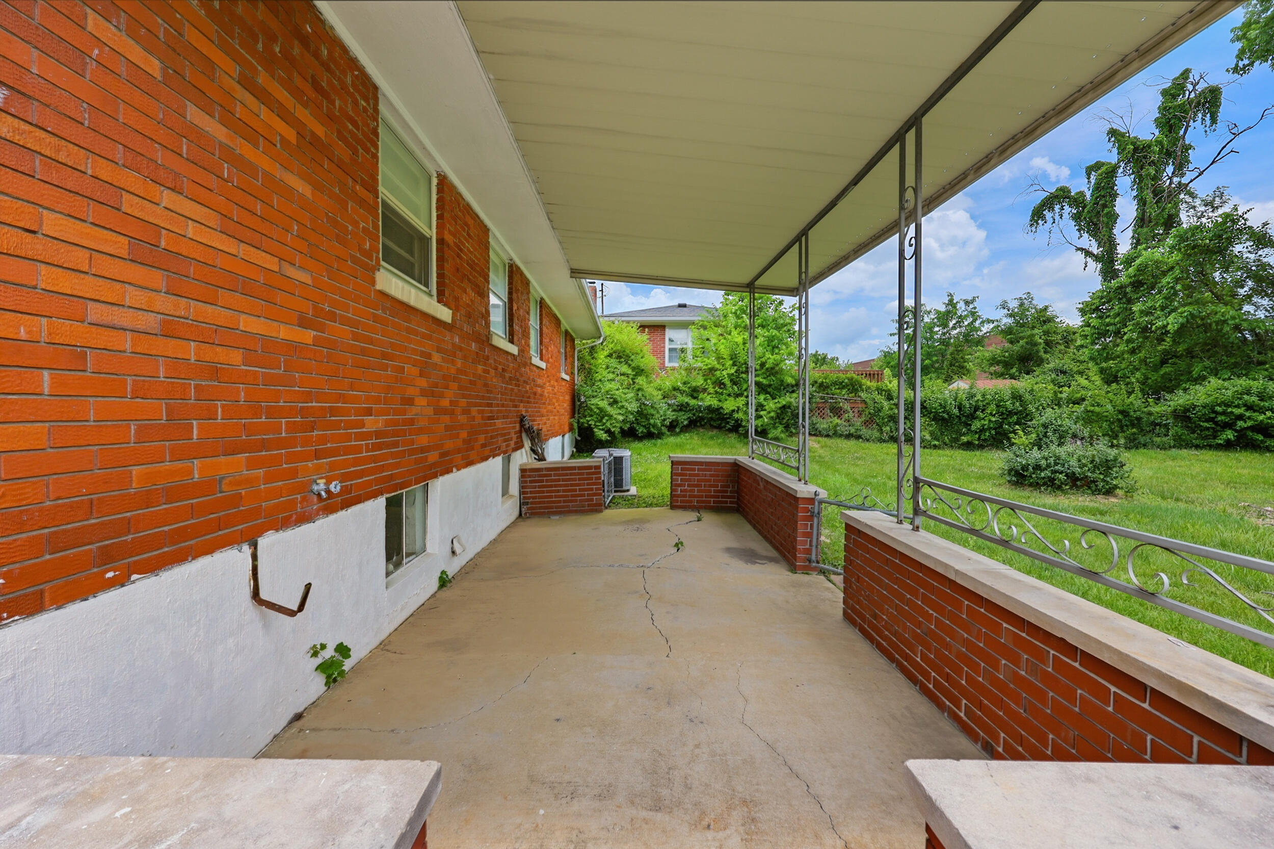 312 Logan Avenue Property Photo 28