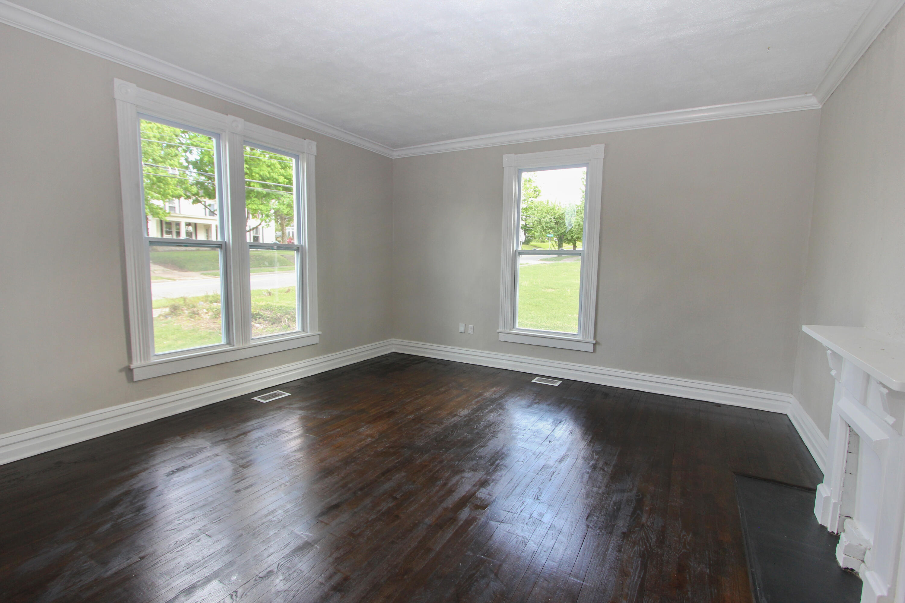 209 Boone Avenue Property Photo 3