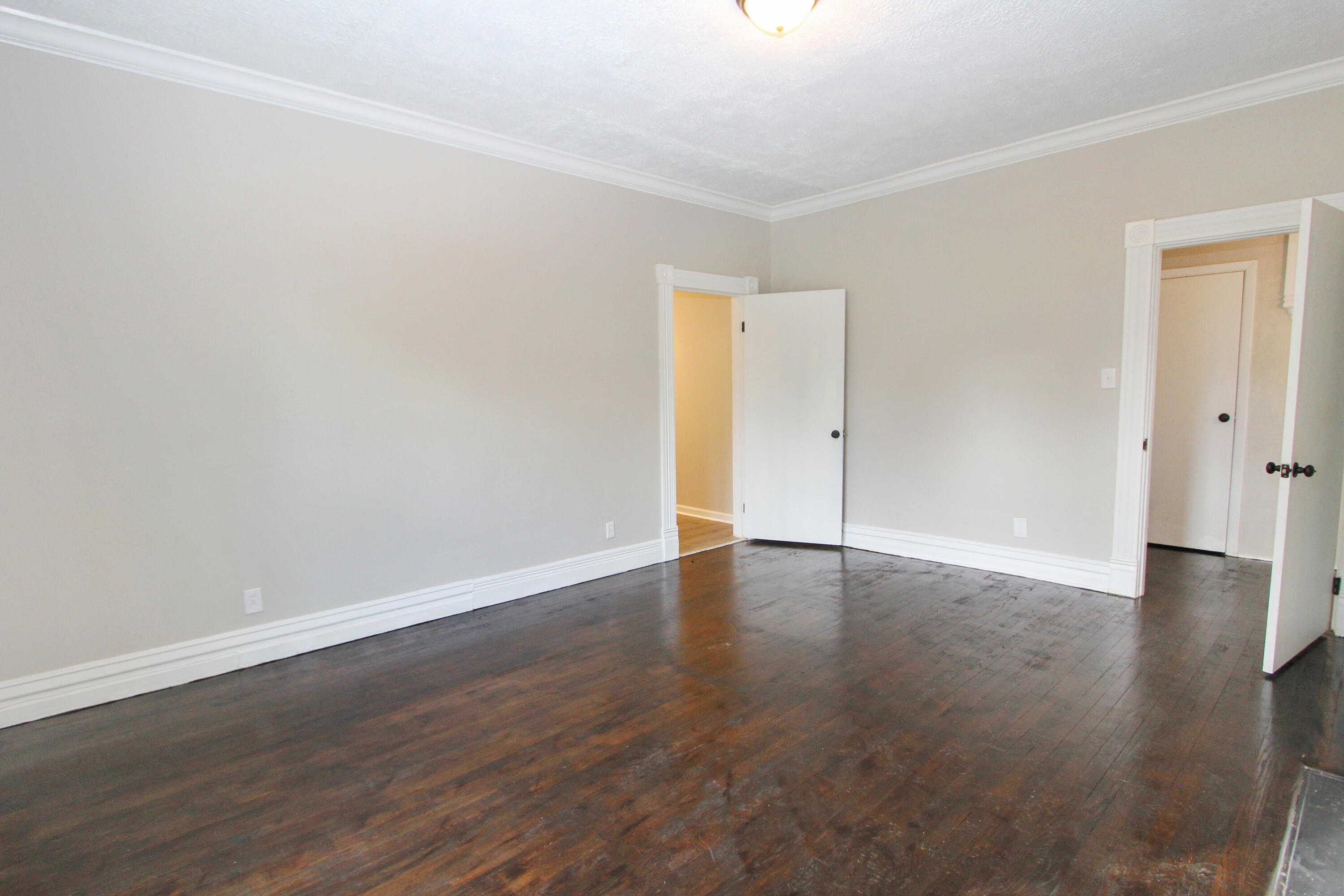 209 Boone Avenue Property Photo 8