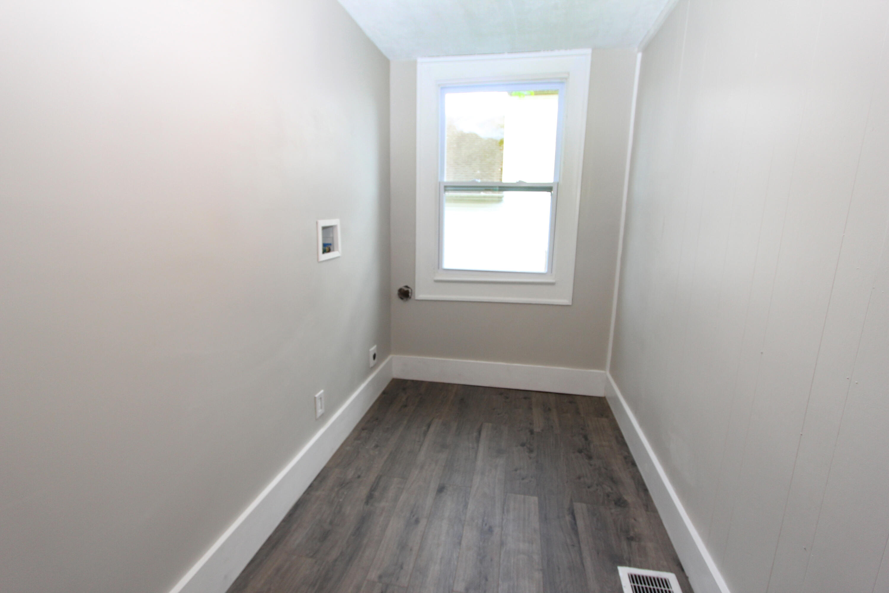 209 Boone Avenue Property Photo 12
