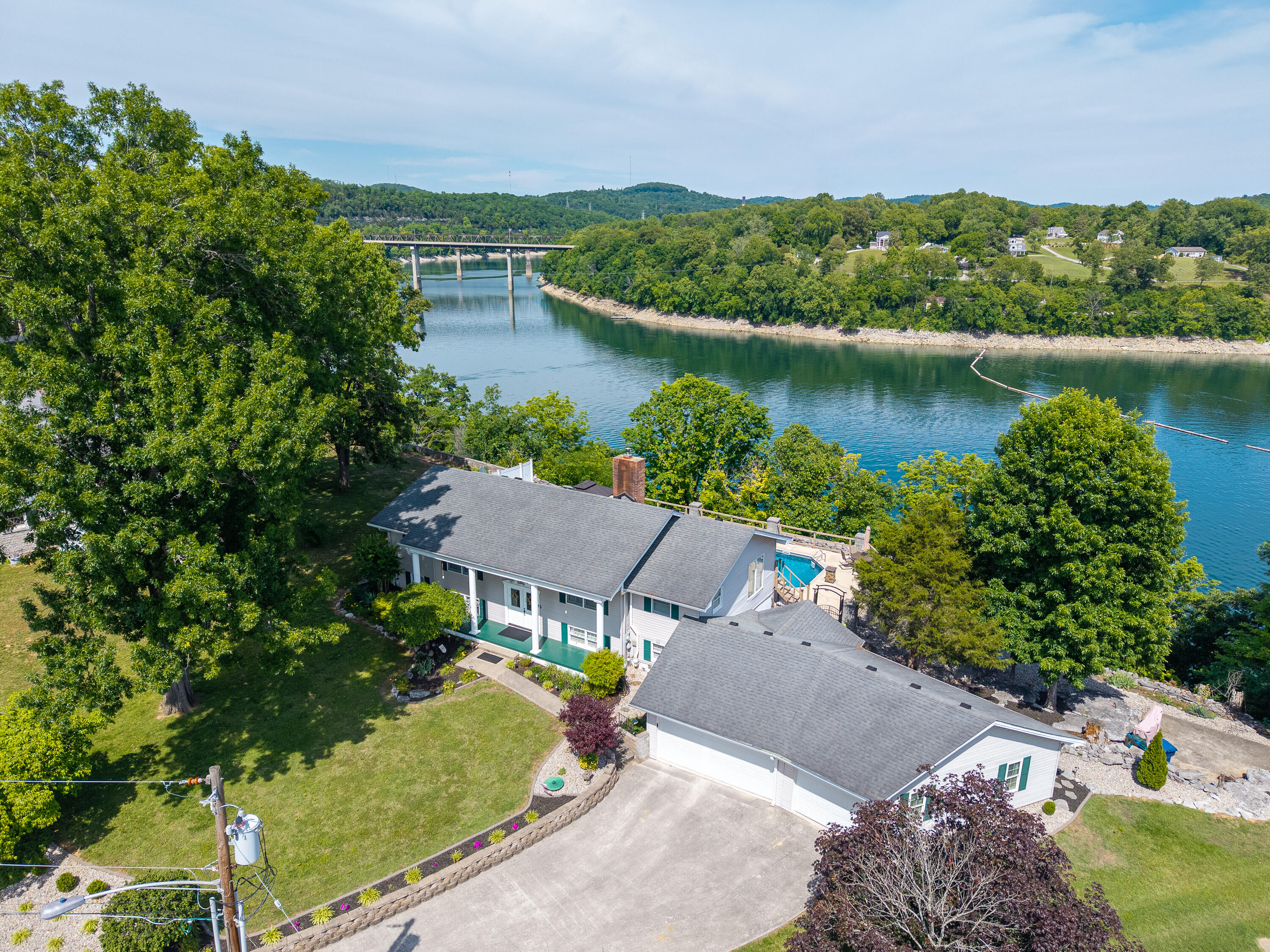 30 Highview Circle Property Photo 1