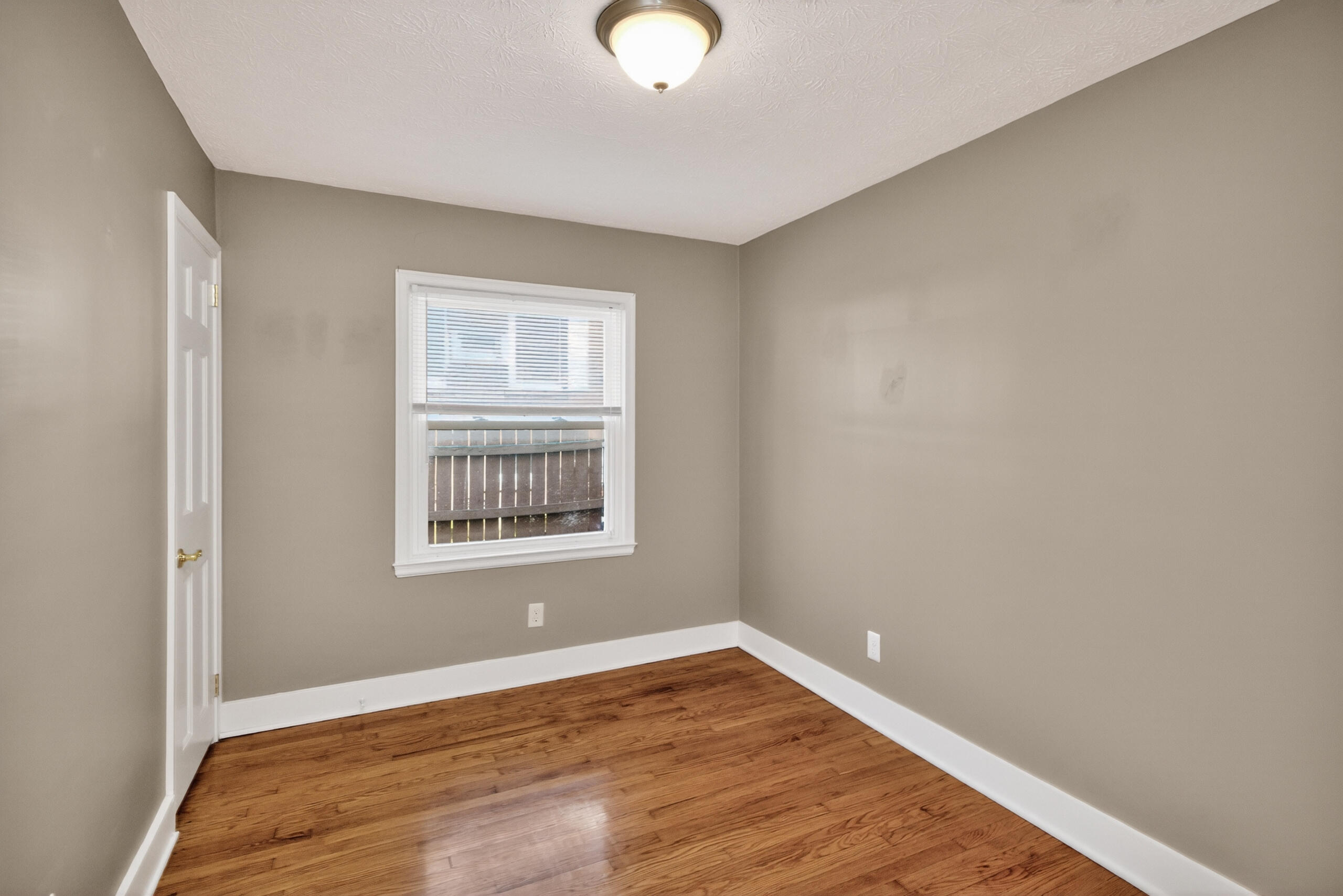 445 Fitzpatrick Street Property Photo 13