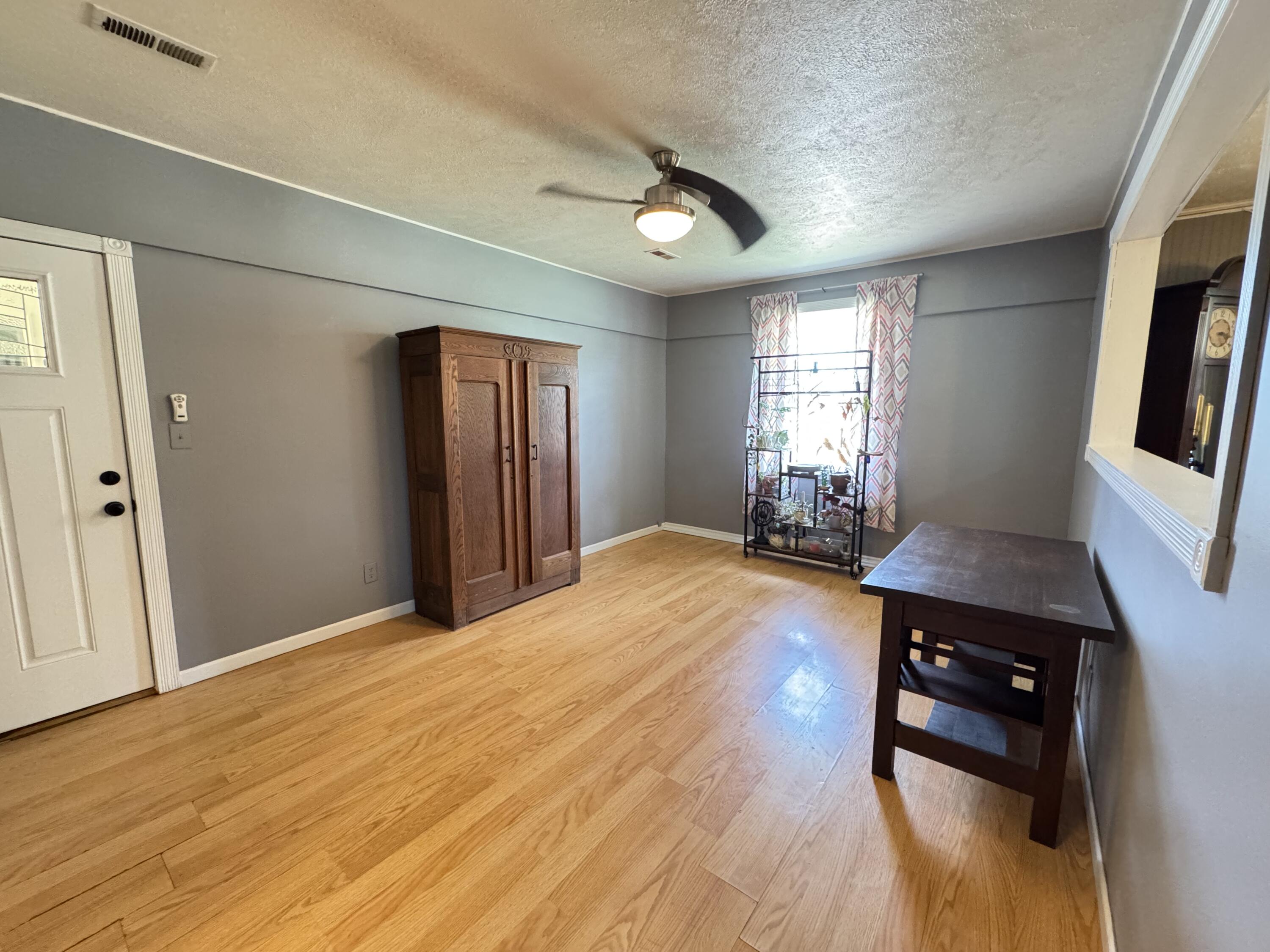 183 Vine Street Property Photo 37