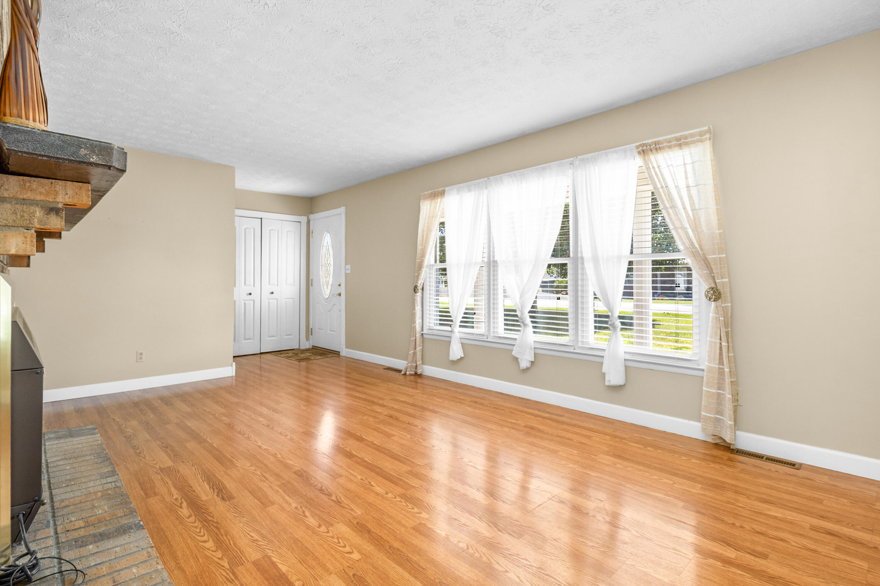 2015 Old Whitley Road Property Photo 11