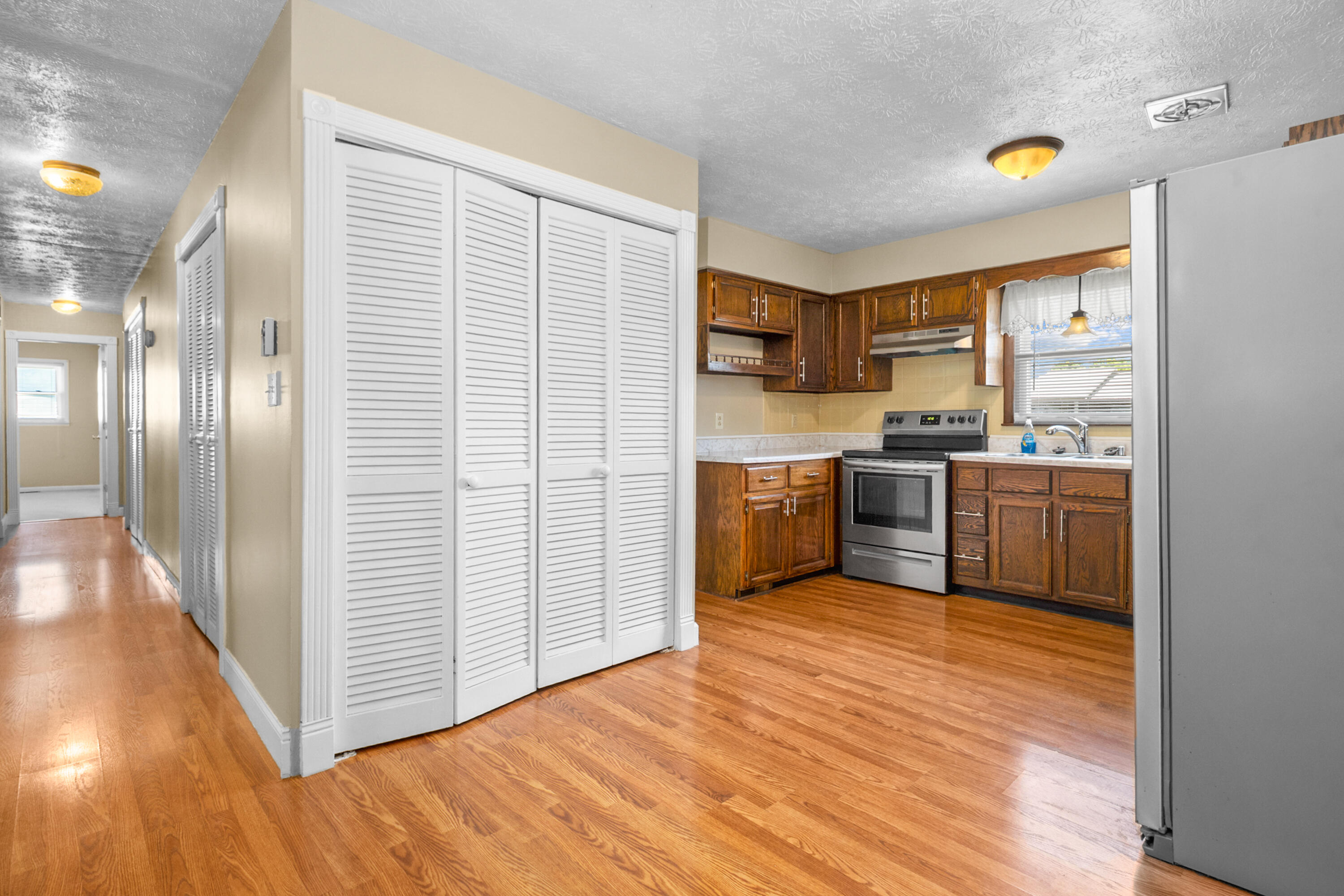 2015 Old Whitley Road Property Photo 14
