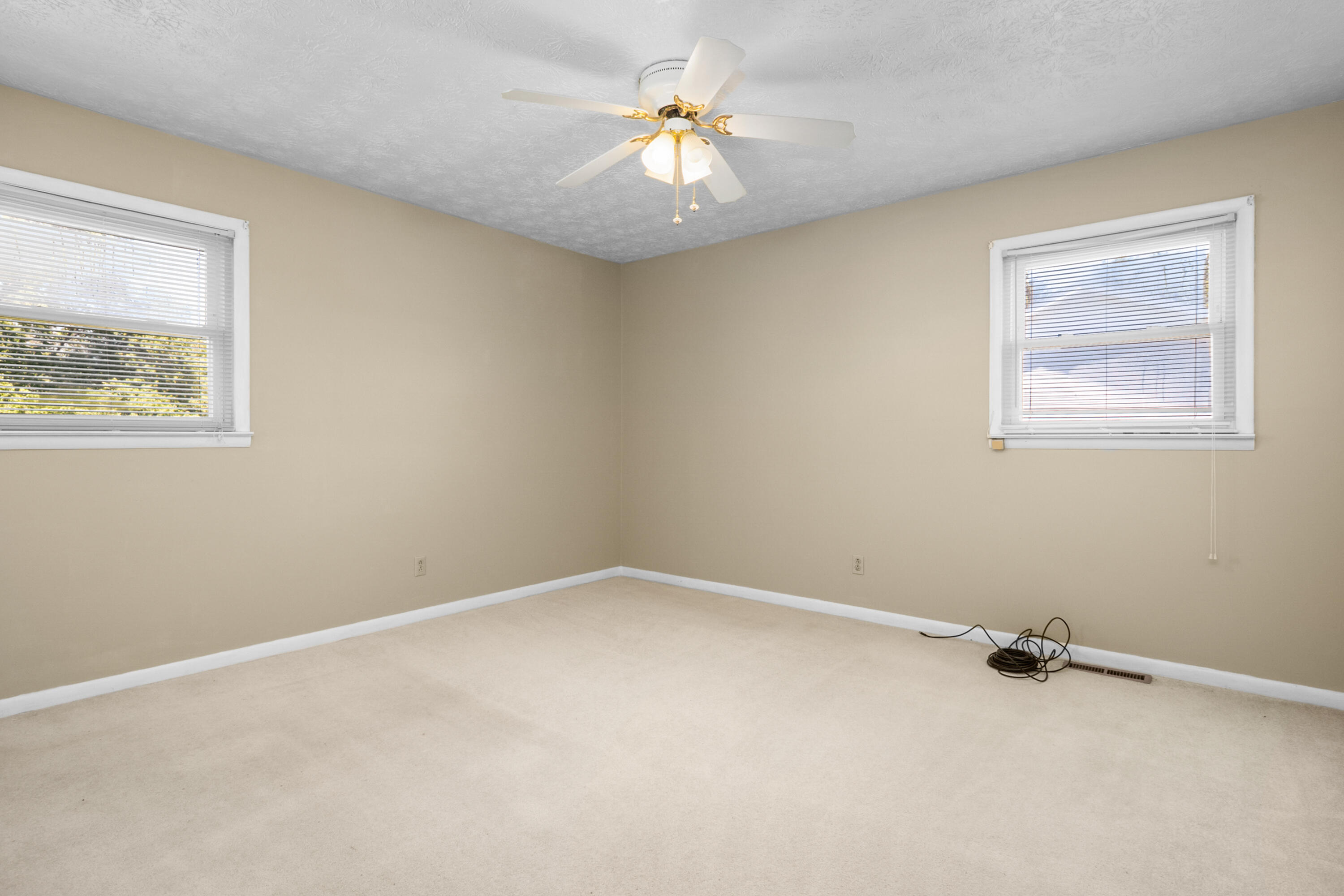 2015 Old Whitley Road Property Photo 22
