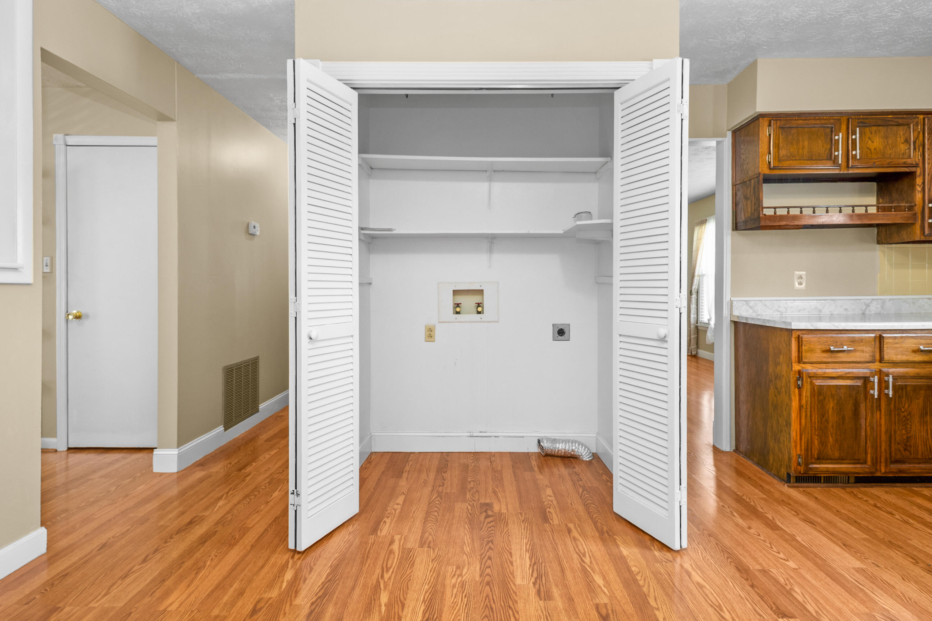 2015 Old Whitley Road Property Photo 28