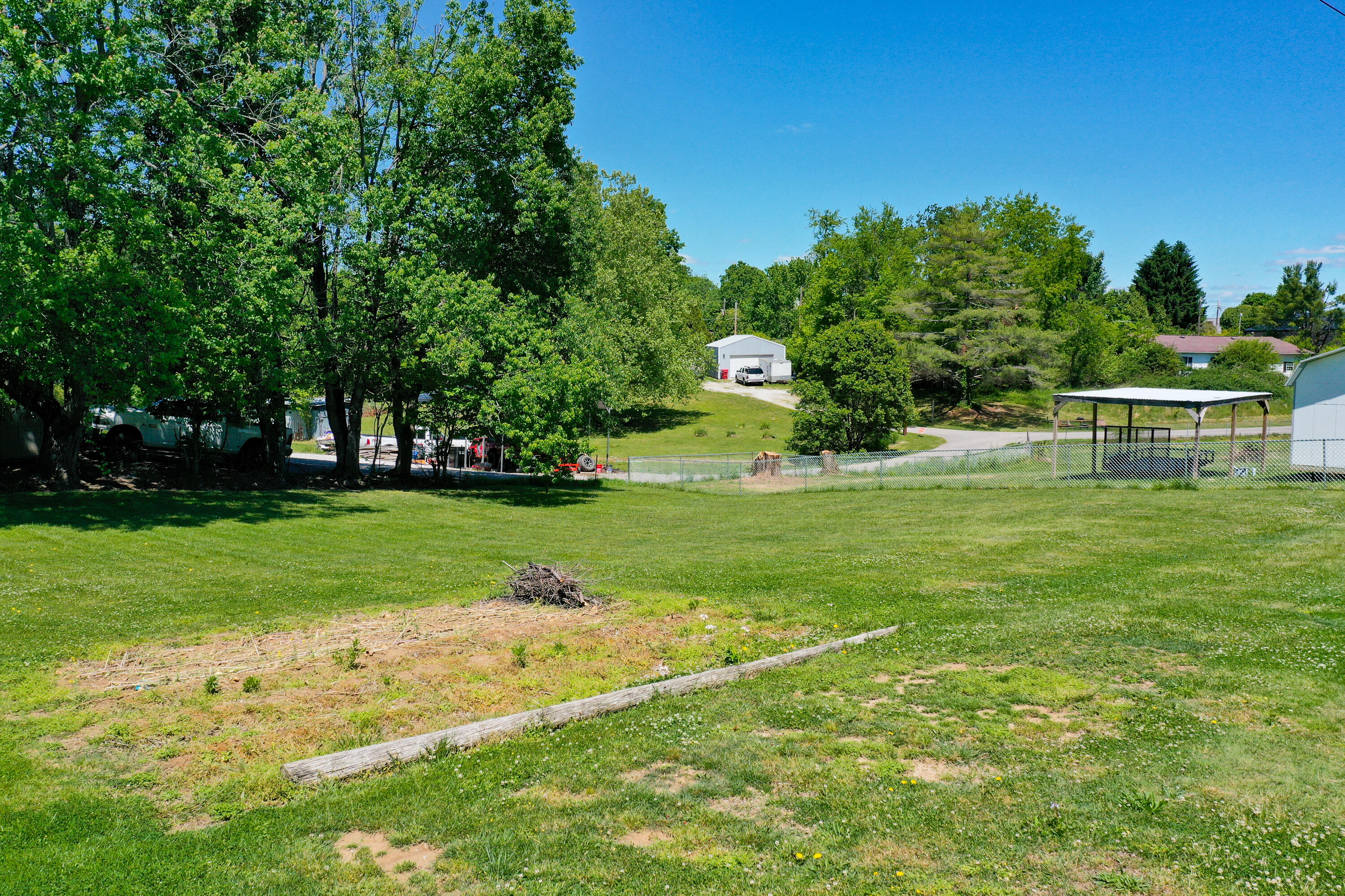 2015 Old Whitley Road Property Photo 37
