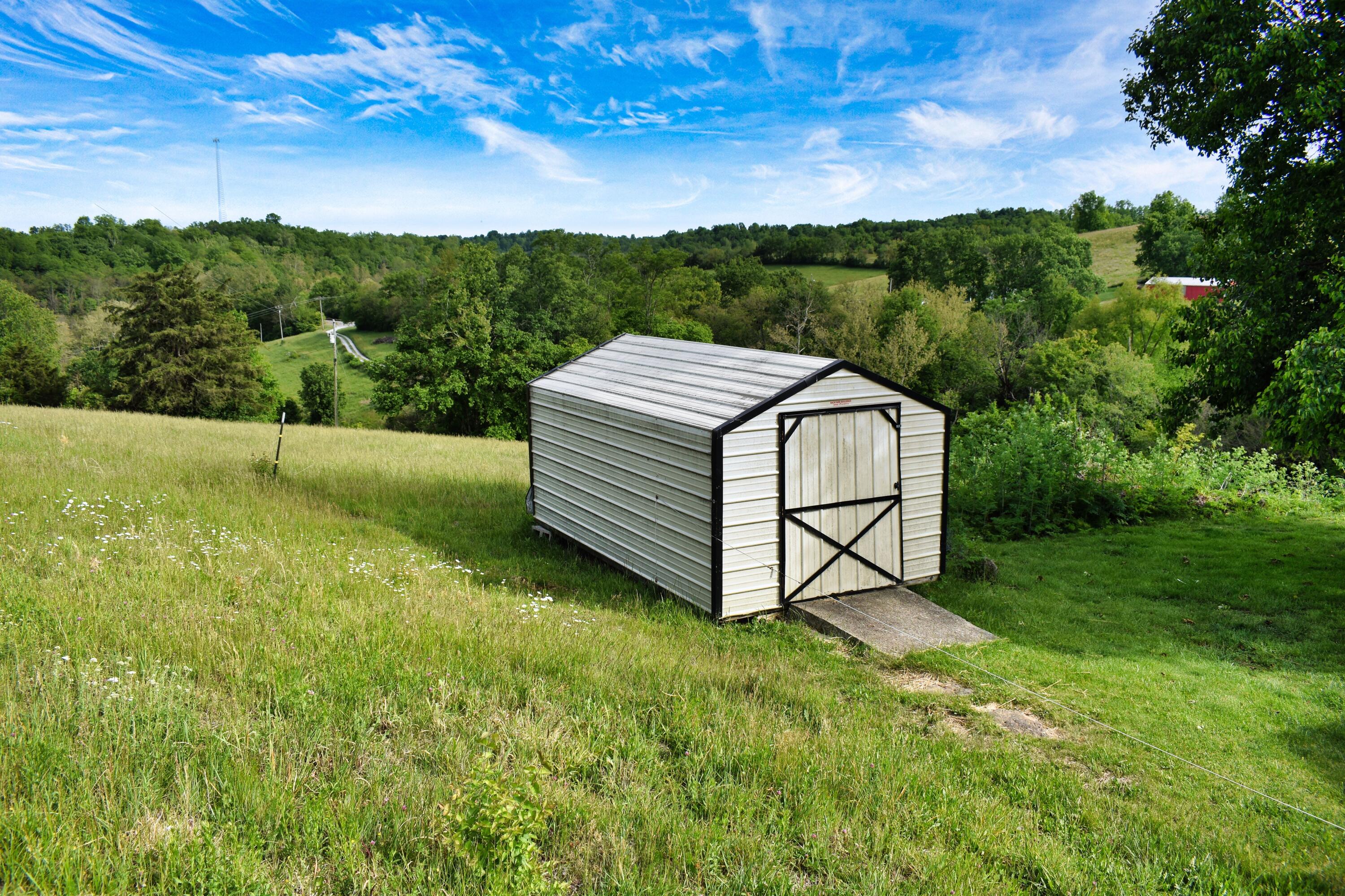 287 Logan Lick Road Property Photo 11