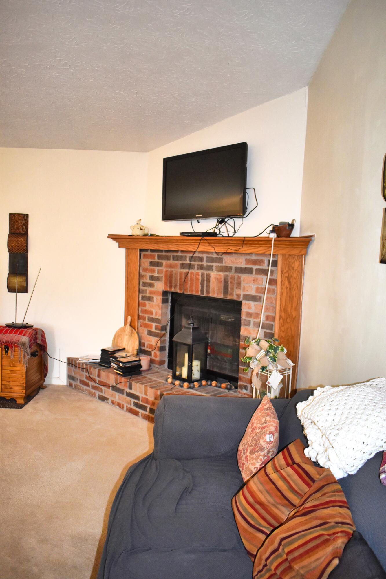287 Logan Lick Road Property Photo 19