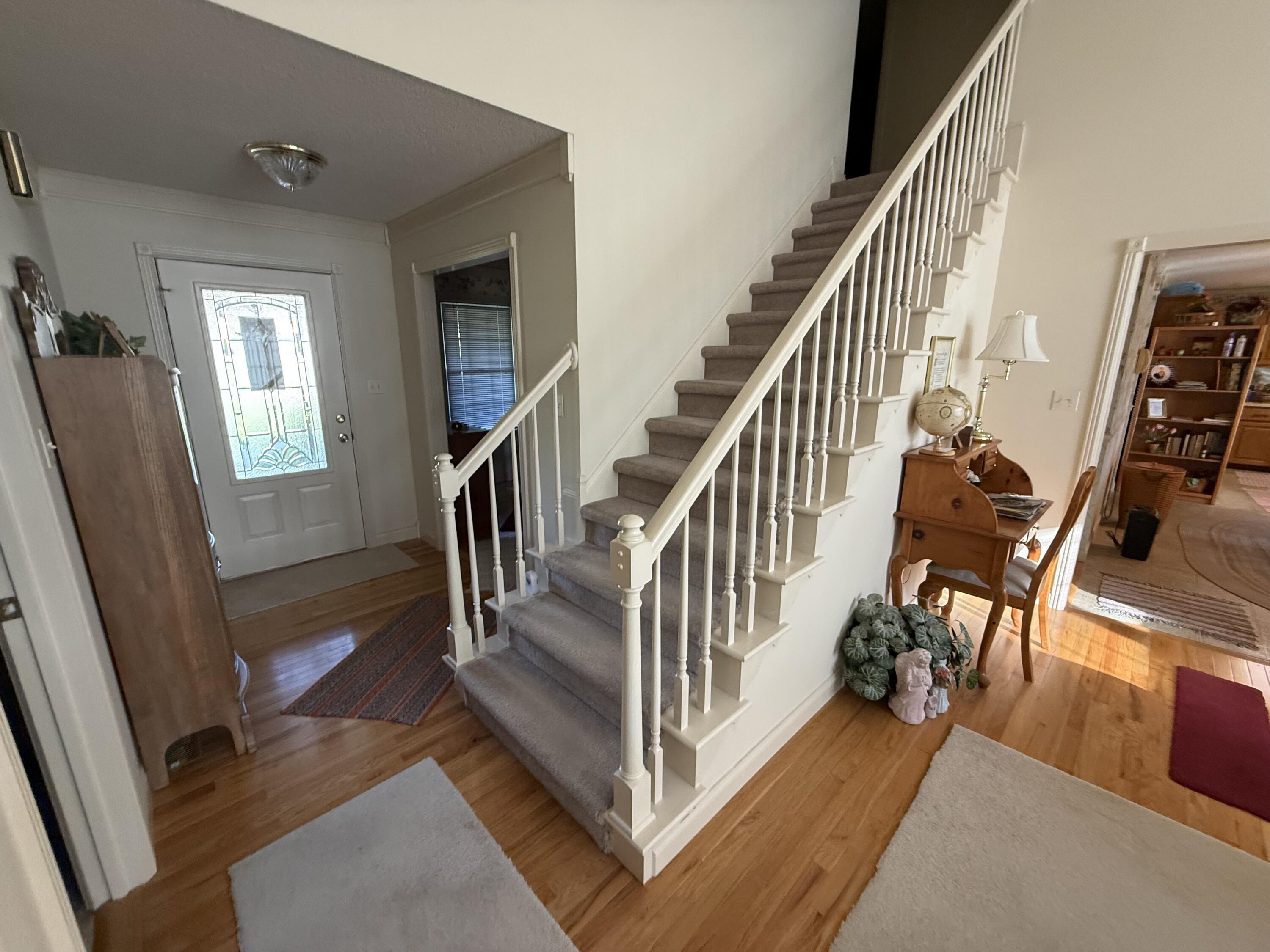 125 Hidden Loop Drive Property Photo 4