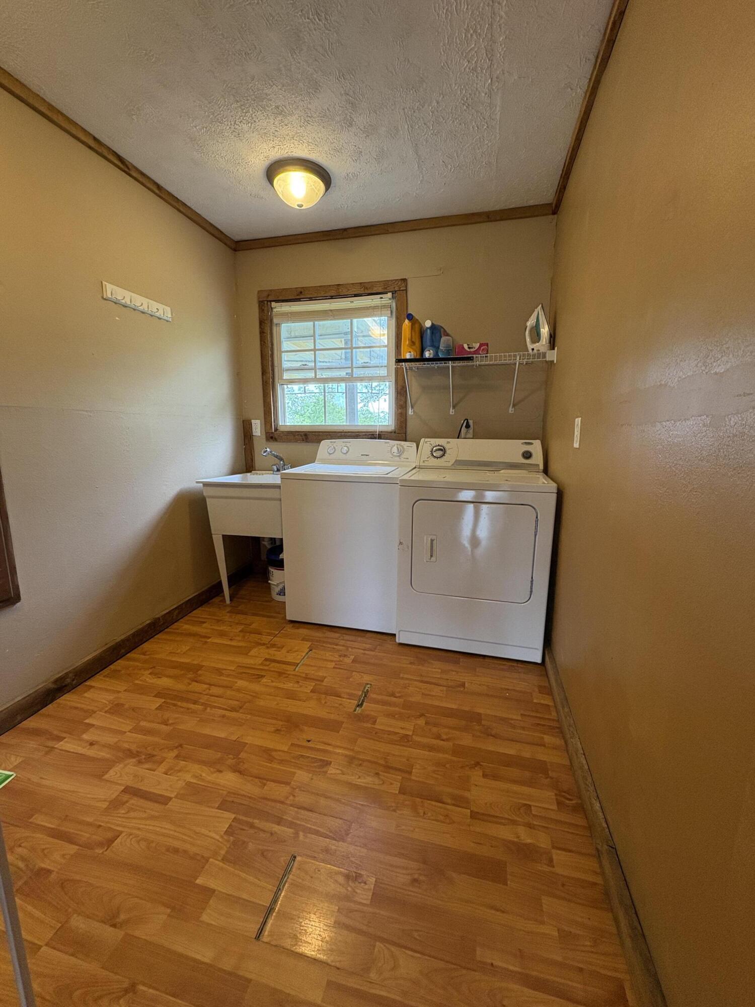 110 Hensley Heights Property Photo 33