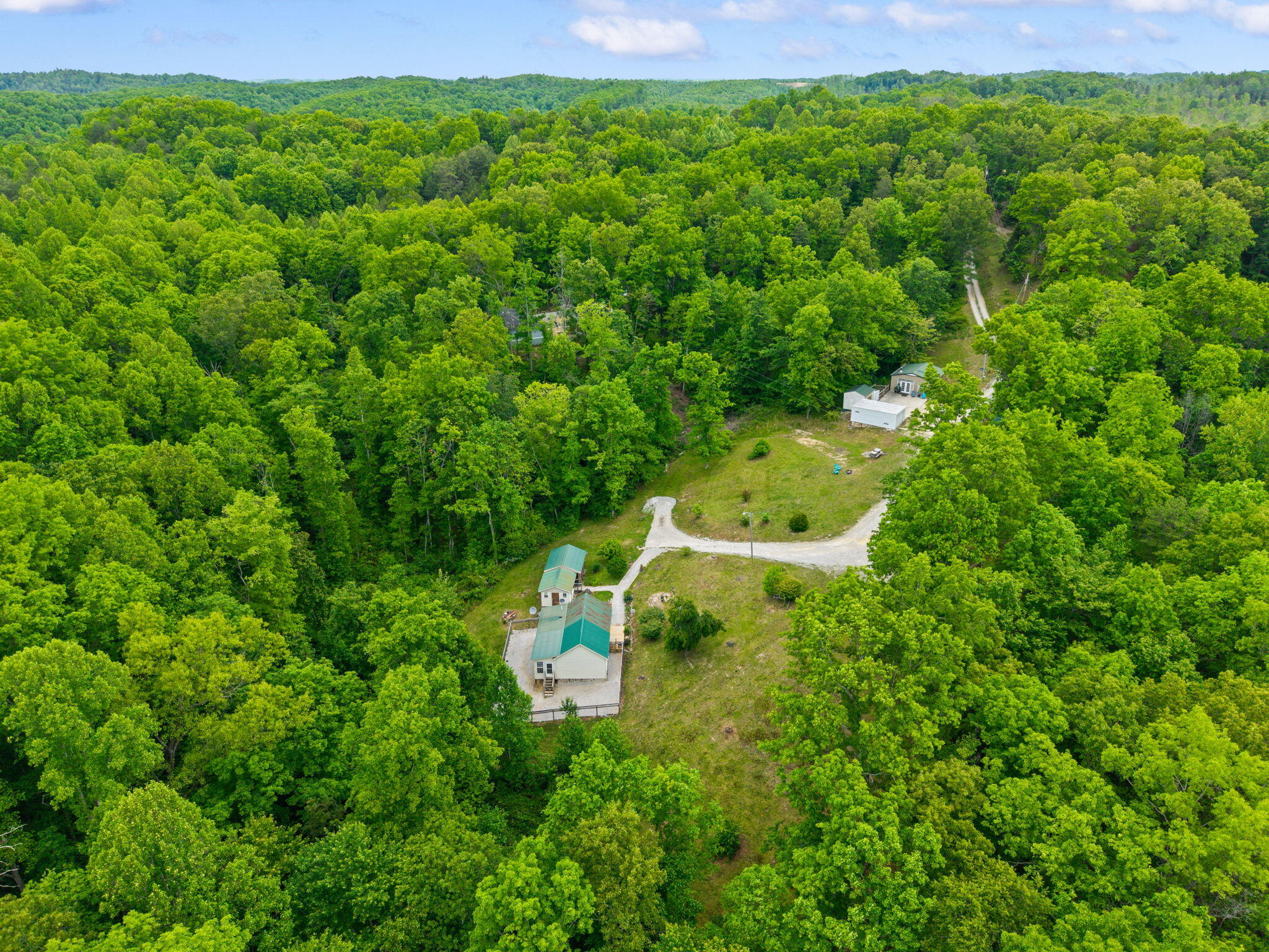2585 Hazel Patch Road Property Photo 5
