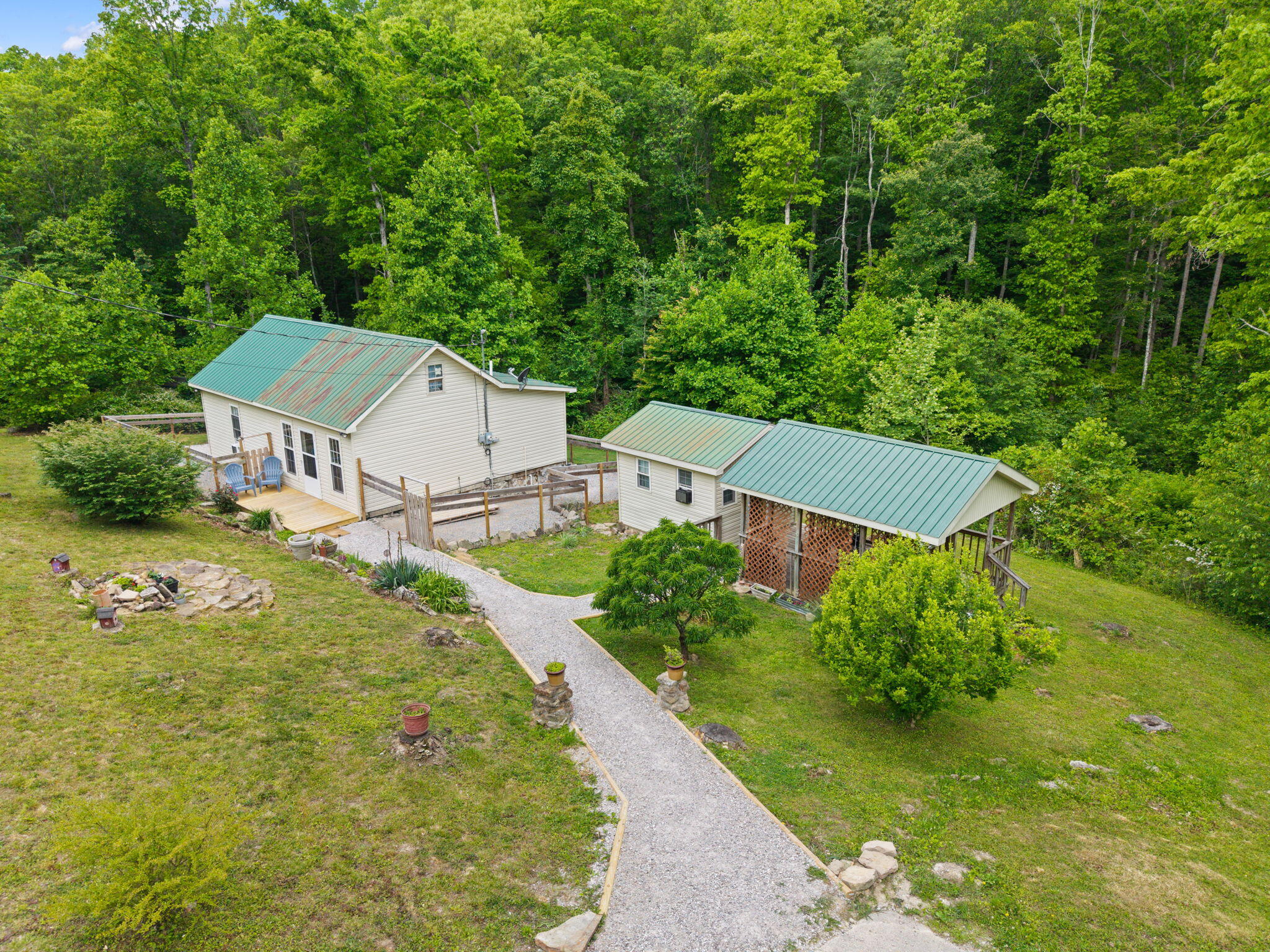 2585 Hazel Patch Road Property Photo 14