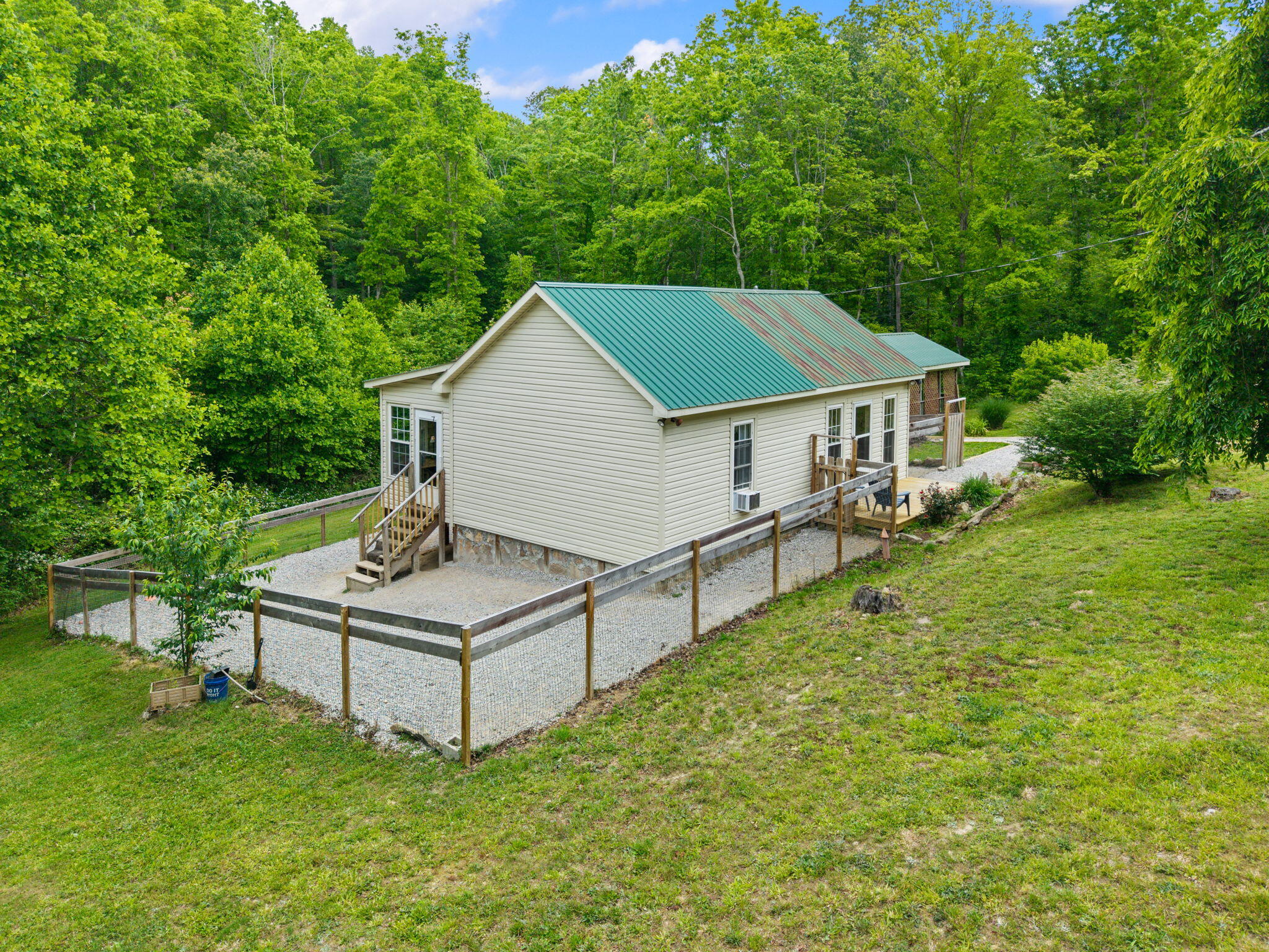 2585 Hazel Patch Road Property Photo 15