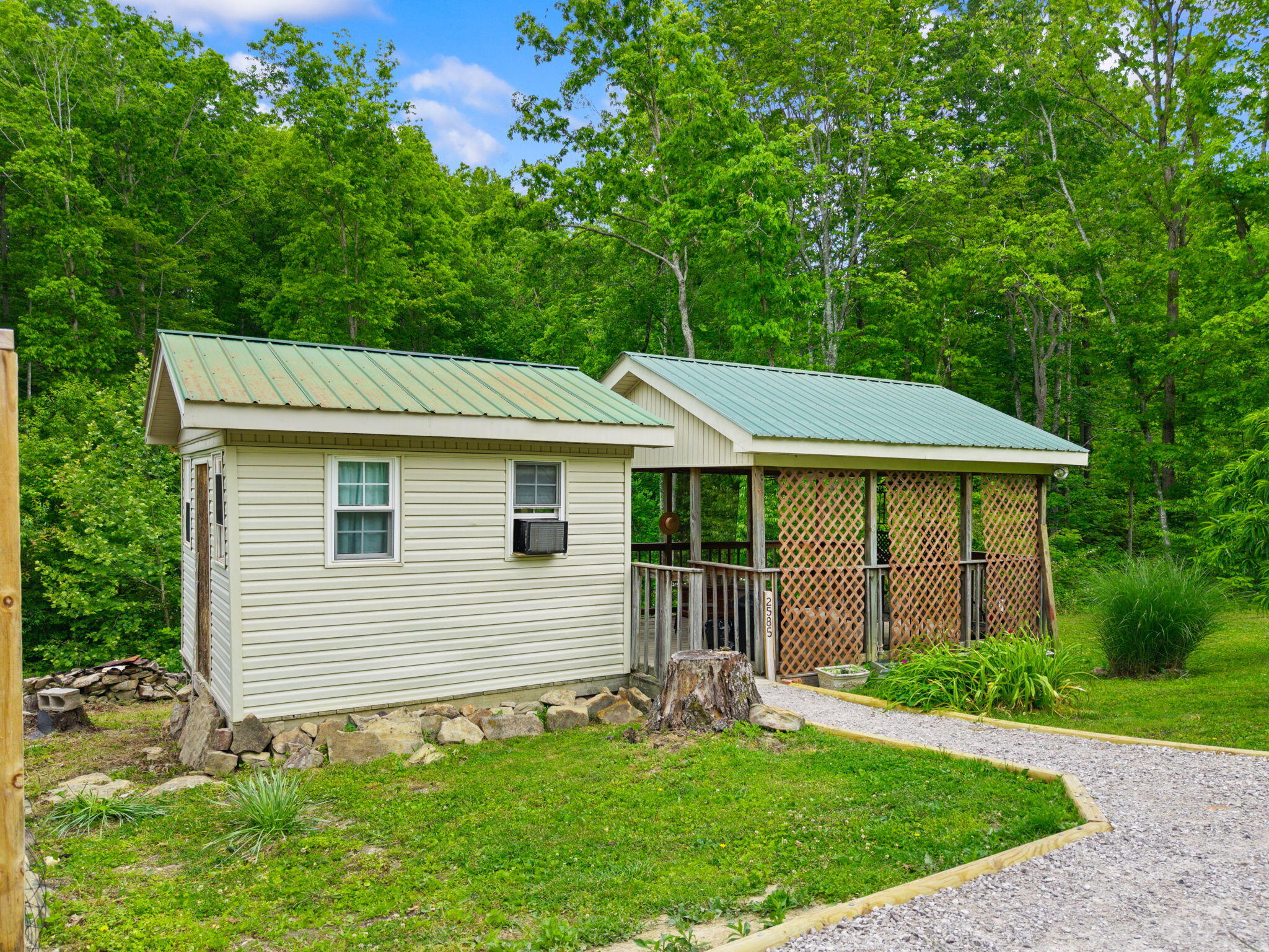 2585 Hazel Patch Road Property Photo 17